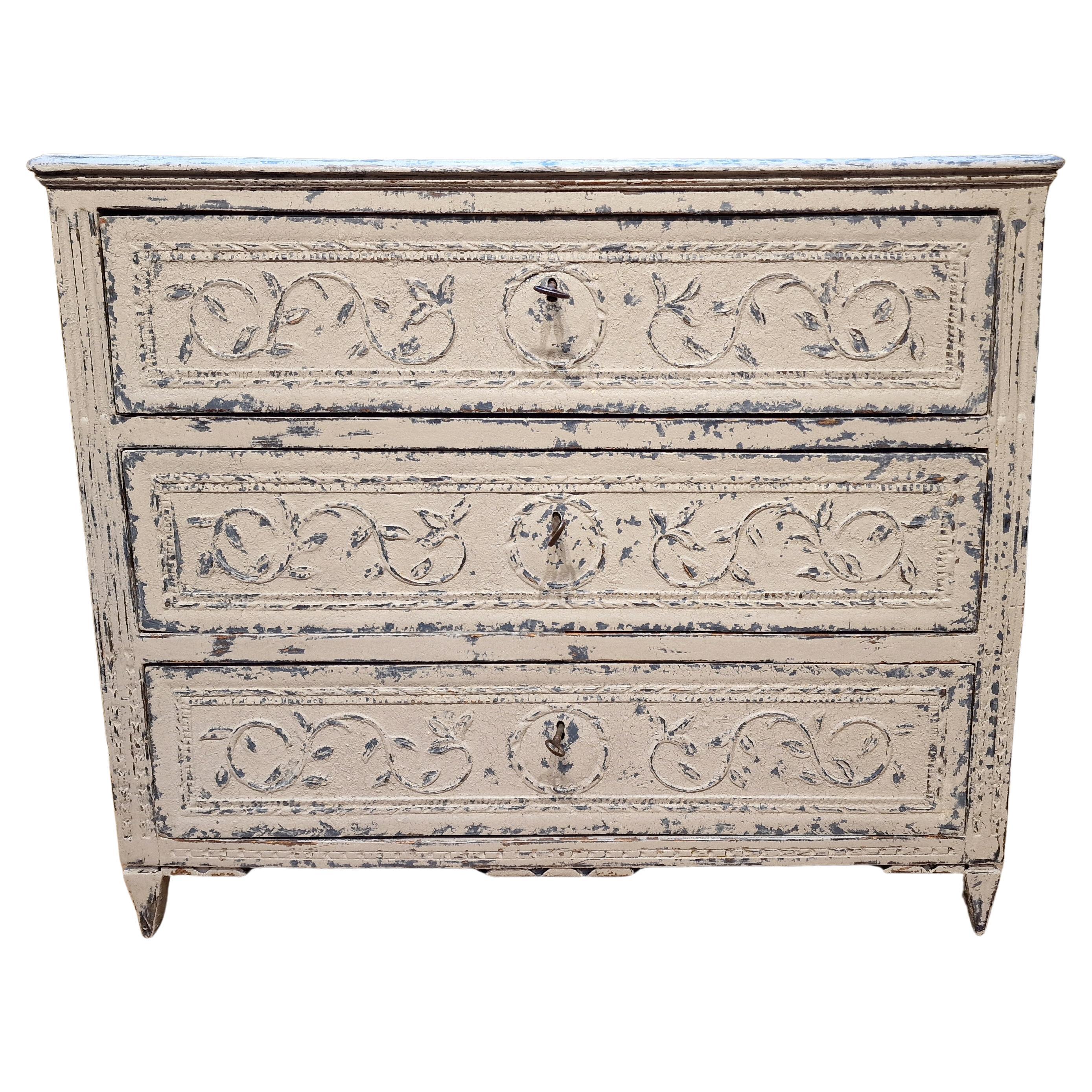 Commode Luigi XVI patinato in vendita