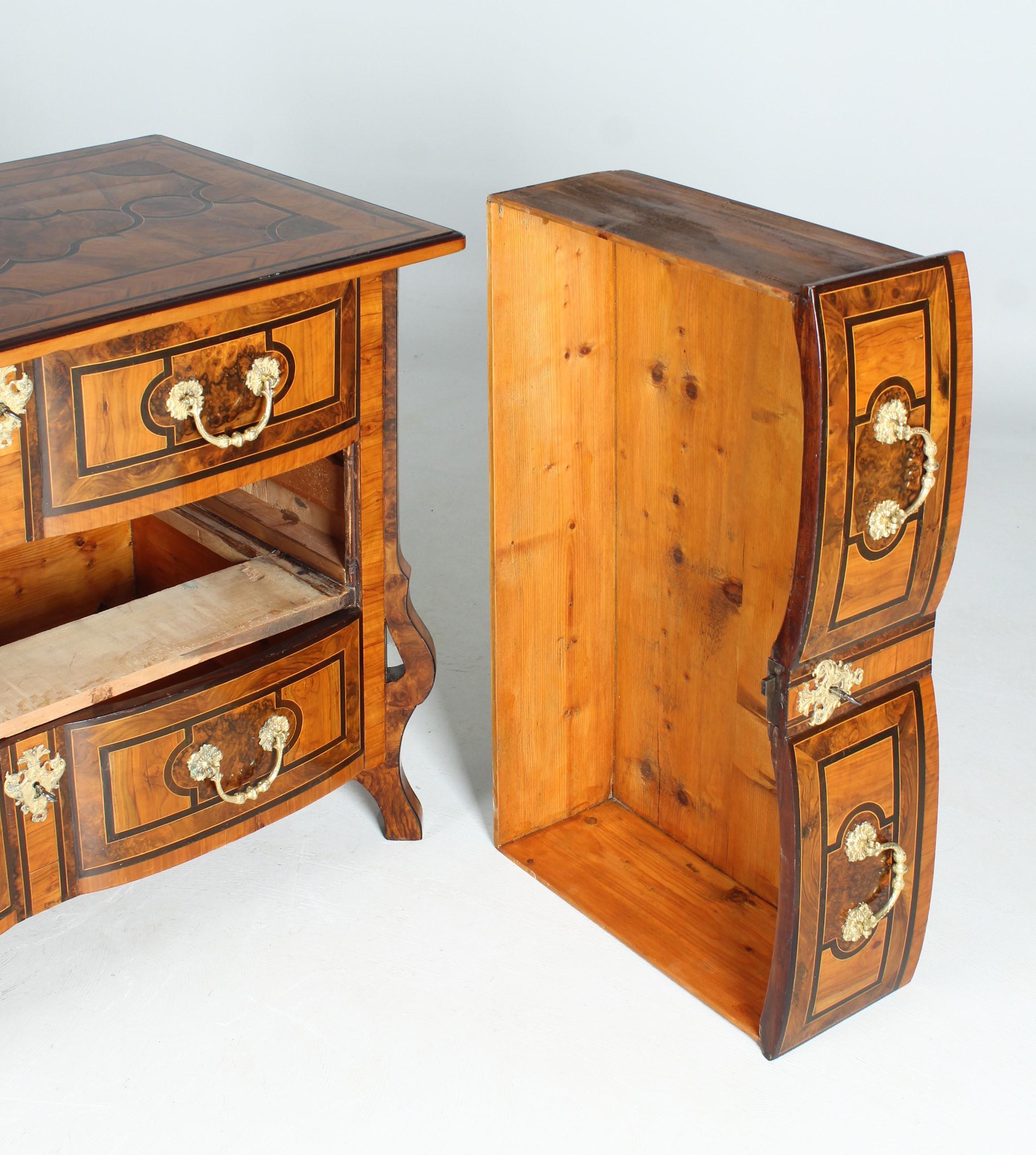 Commode Mazarine, cassettiera Regence, Francia, inizio XVIII secolo in vendita 4