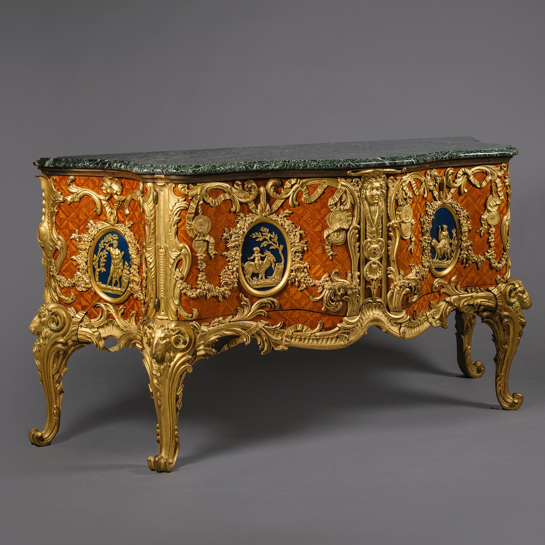 Louis XV  'Commode Médallier' After Antoine Gaudreaux For Sale