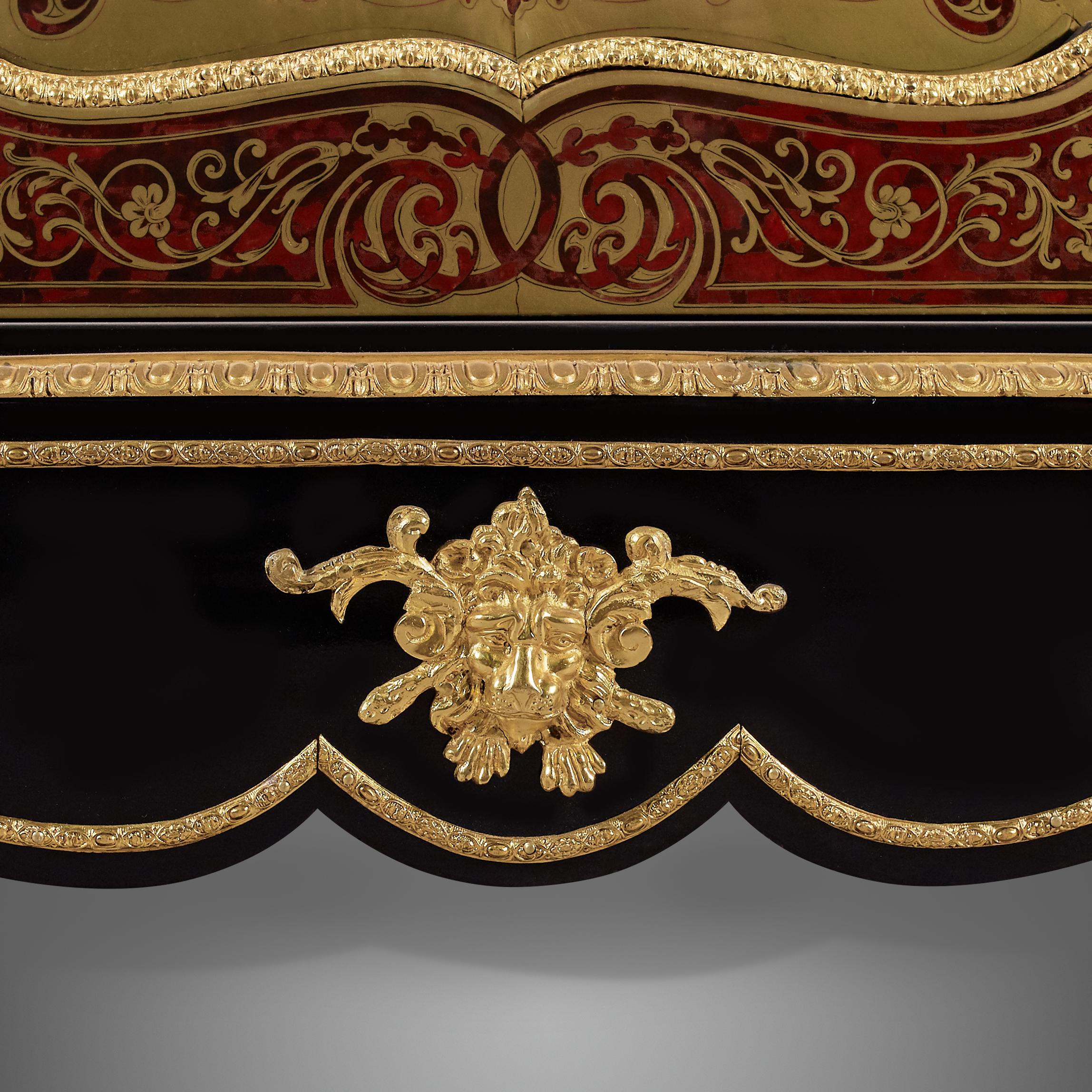 Commode de style Boulle d'époque Napoléon III 19ème siècle en vente 2