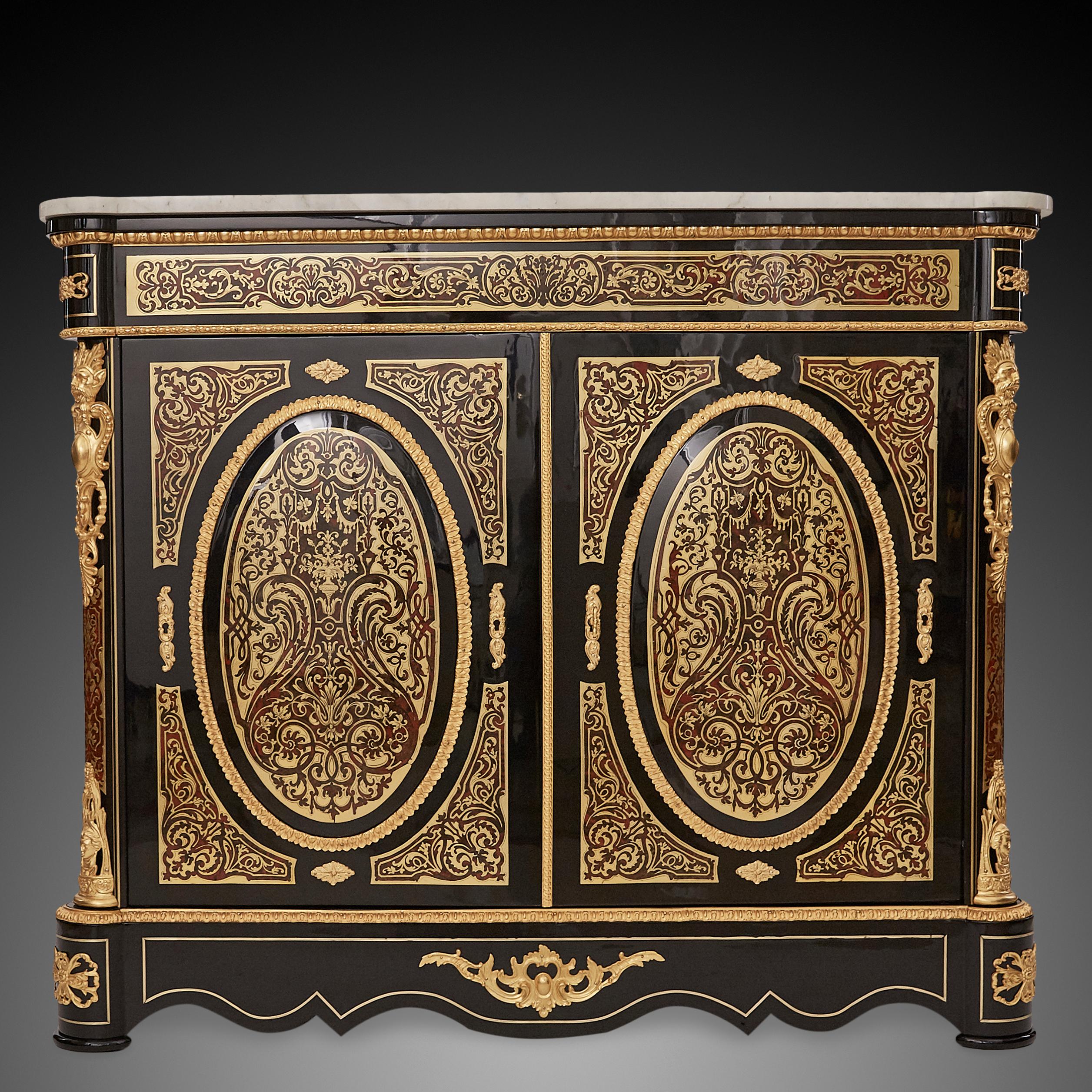 Francese Commode stile Boulle di epoca francese del XIX secolo, periodo Napoleone III in vendita