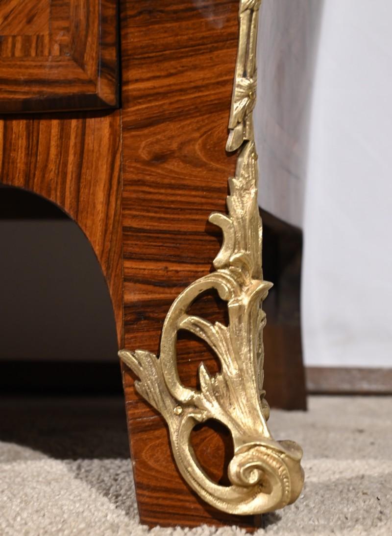 Tombeau chest of drawers in marquetry, Transition style – Part 1 of the 20th cen For Sale 9