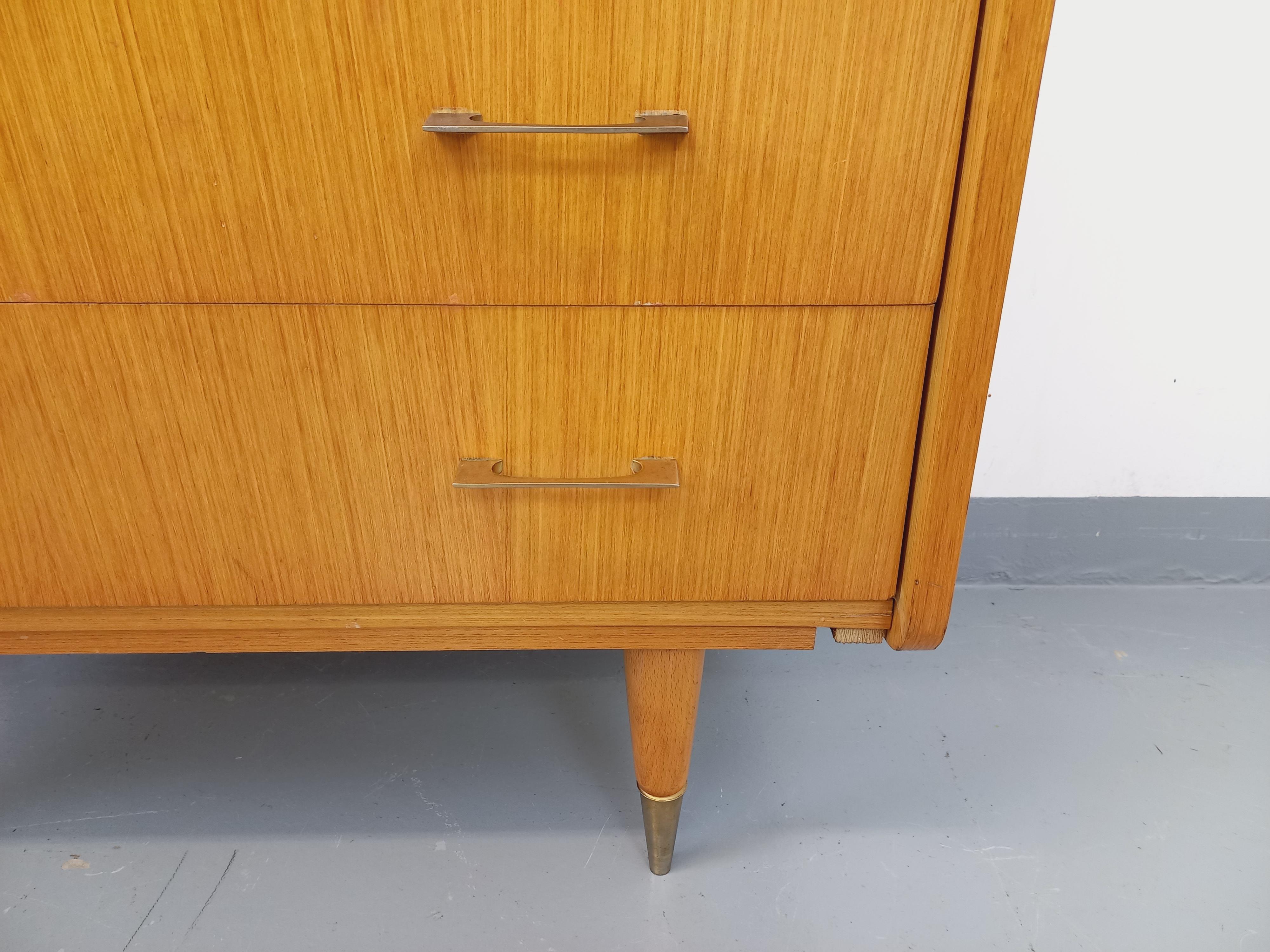 Commode vintage en bois des années 50 60 9