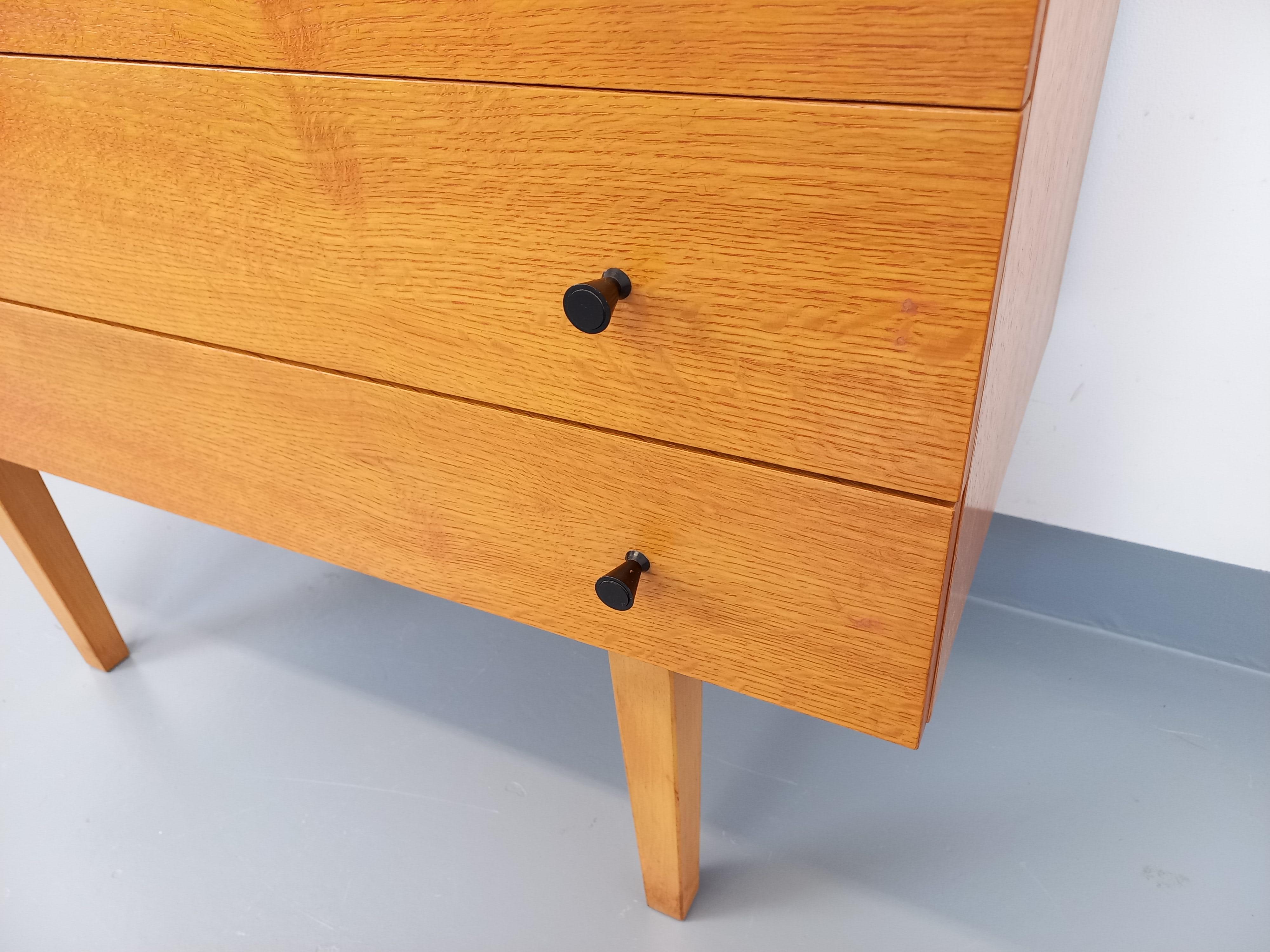Mid-Century Modern Commode vintage en bois des années 50 60