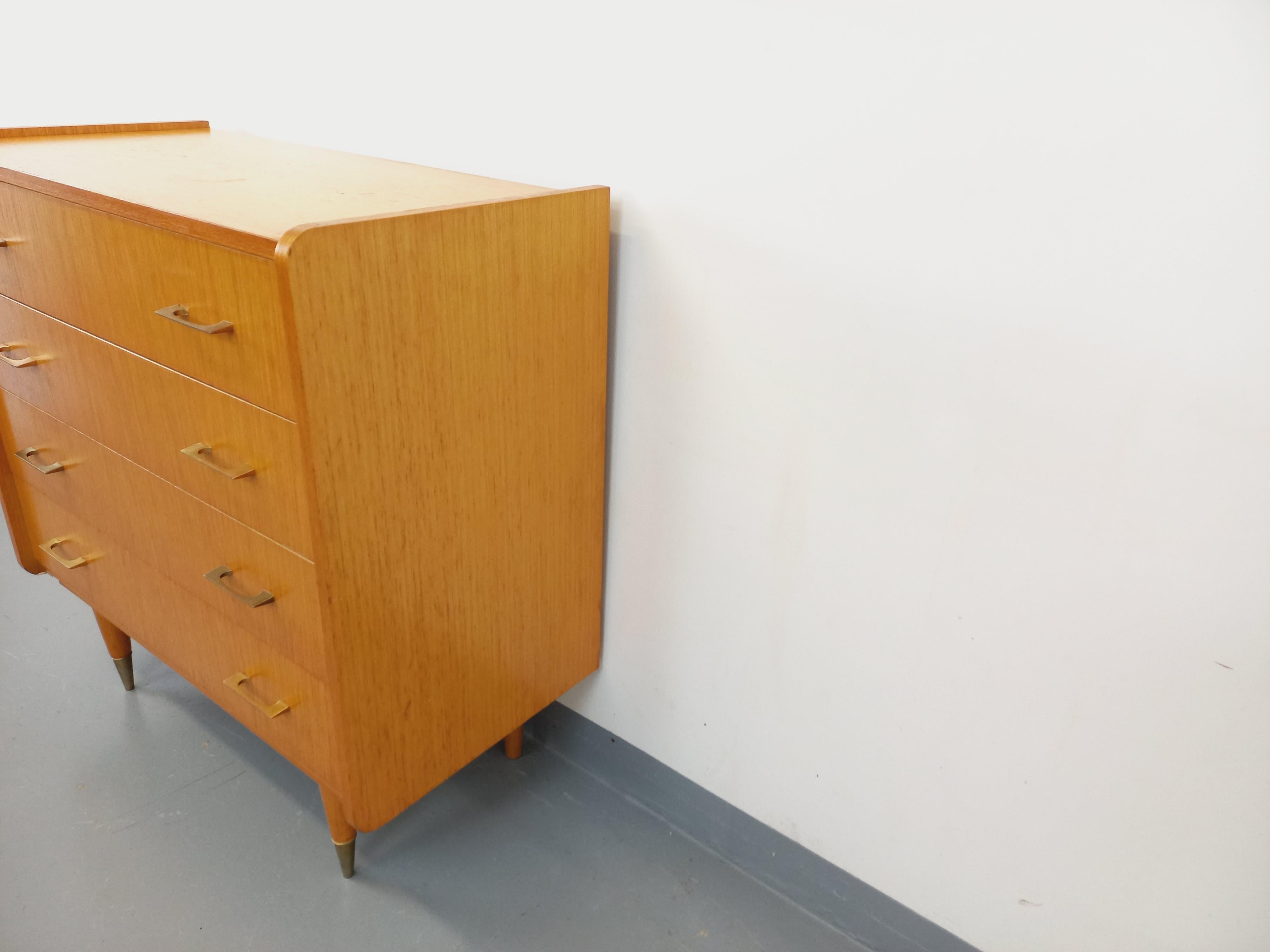 Commode vintage en bois des années 50 60 2