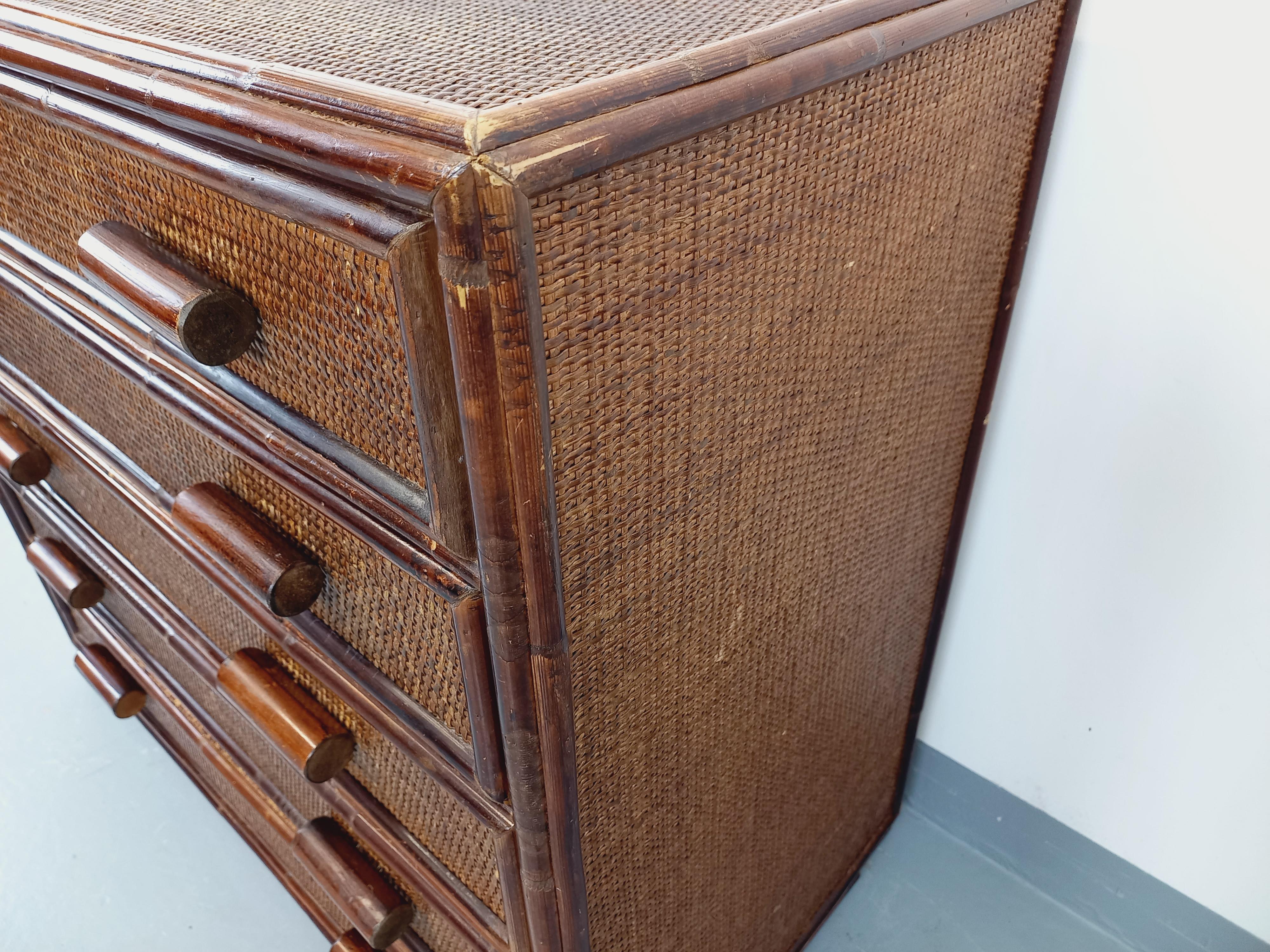 Commode vintage en rotin et rotin tressé des années 70 4