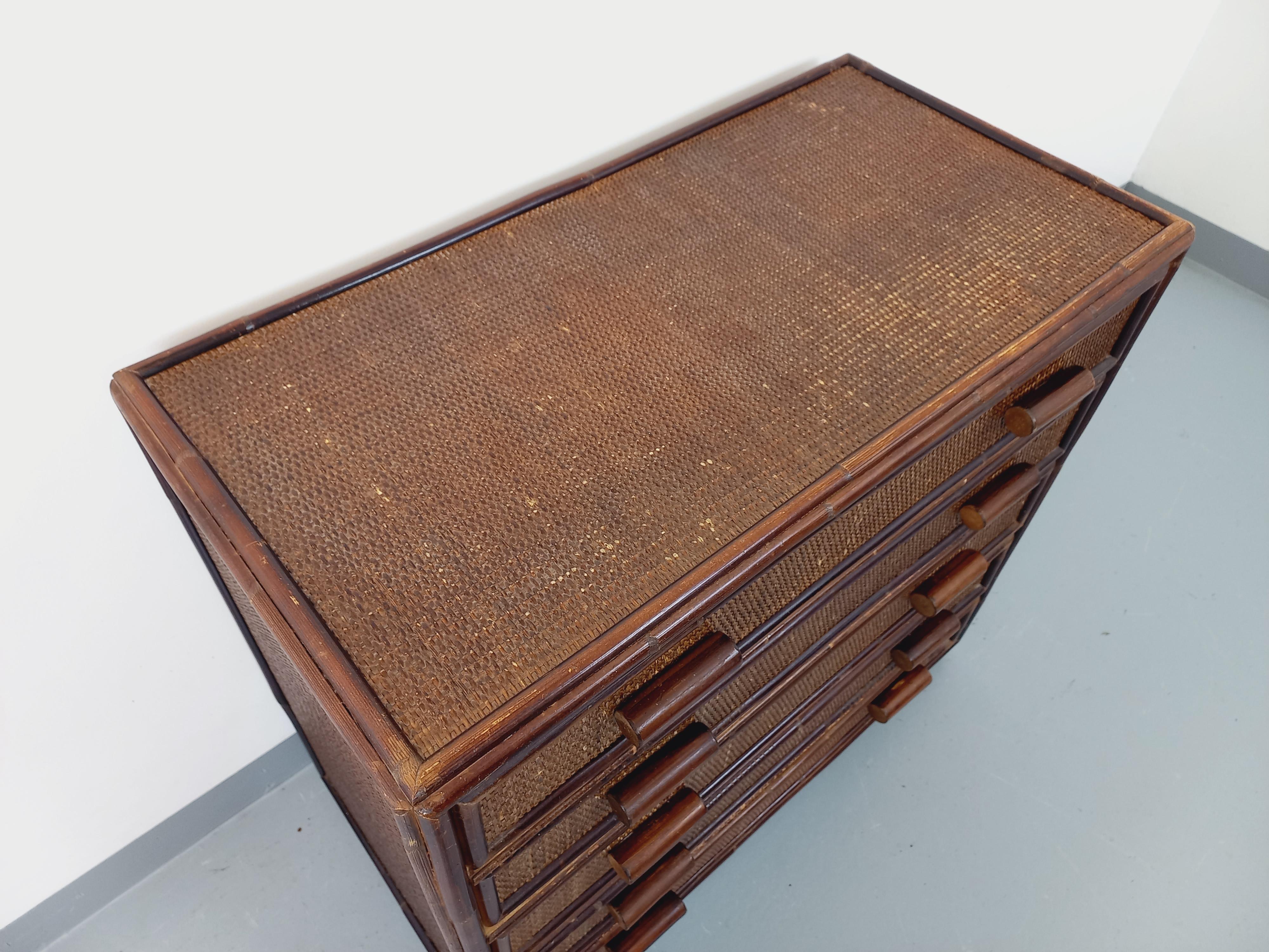 Commode vintage en rotin et rotin tressé des années 70 1