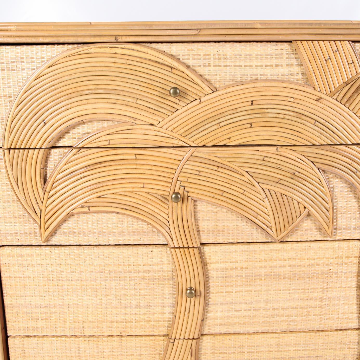 Mid-Century Modern Commode with 4 drawers in rattan and raffia For Sale