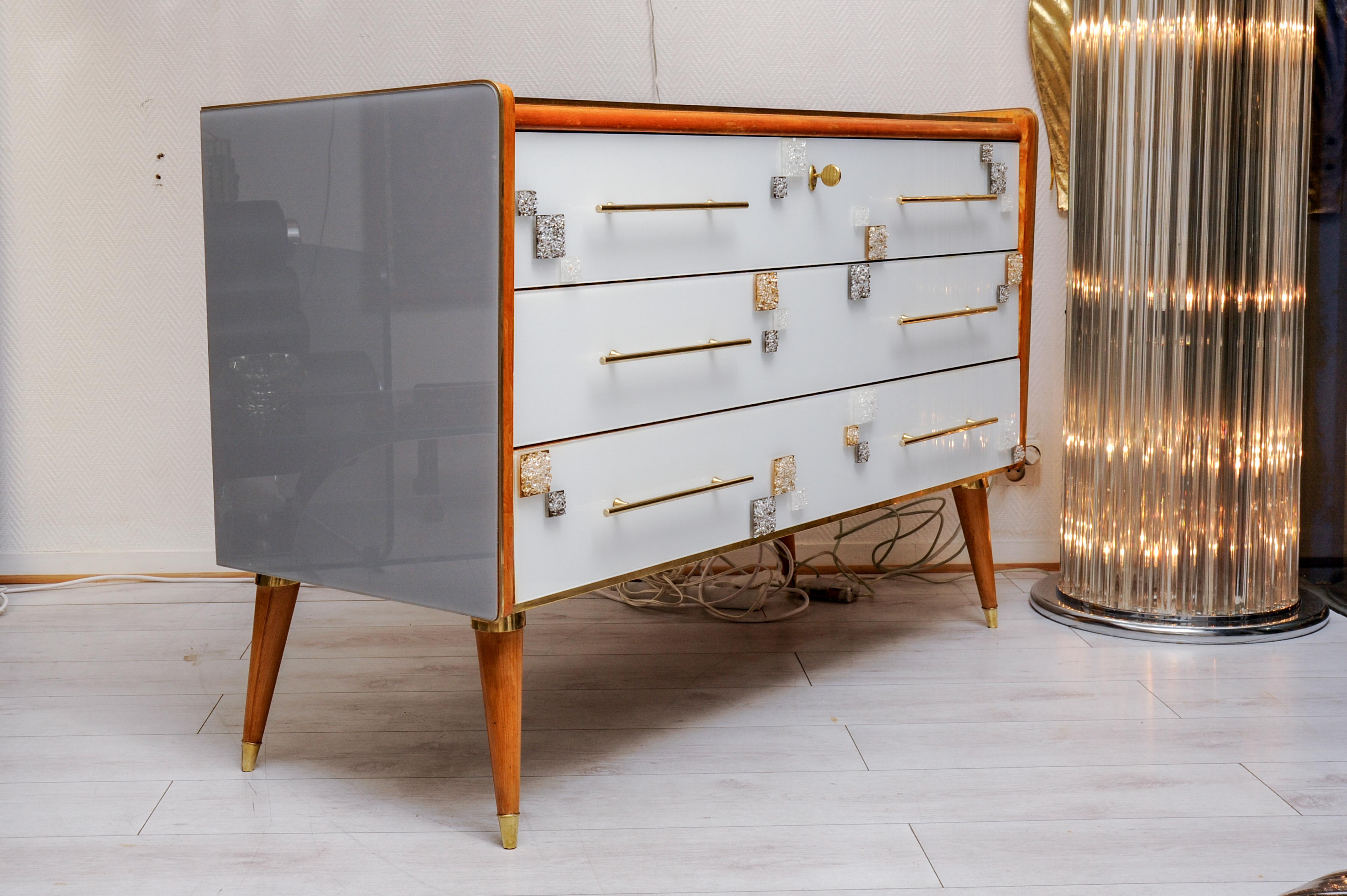 Wood Commode with Three Drawers in Teinted Glass and Applications in Murano Glass For Sale