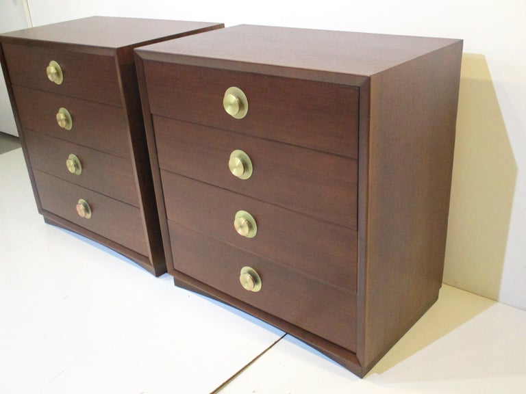 Mid-Century Modern Commodes / Nightstand Chests in the Style of Widdicomb For Sale