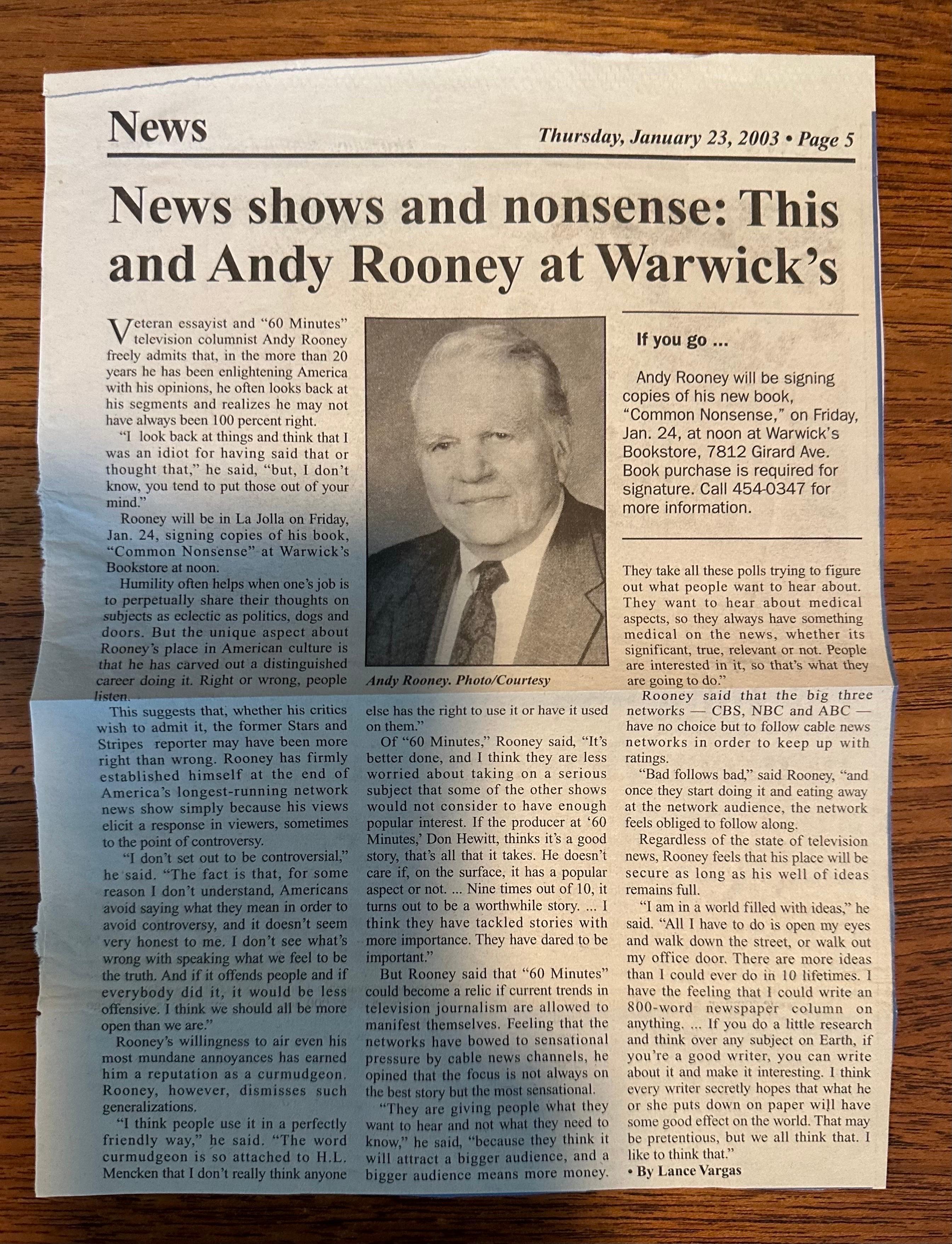 Livre de la première édition signé par le commentateur légendaire Andy Rooney en vente 3