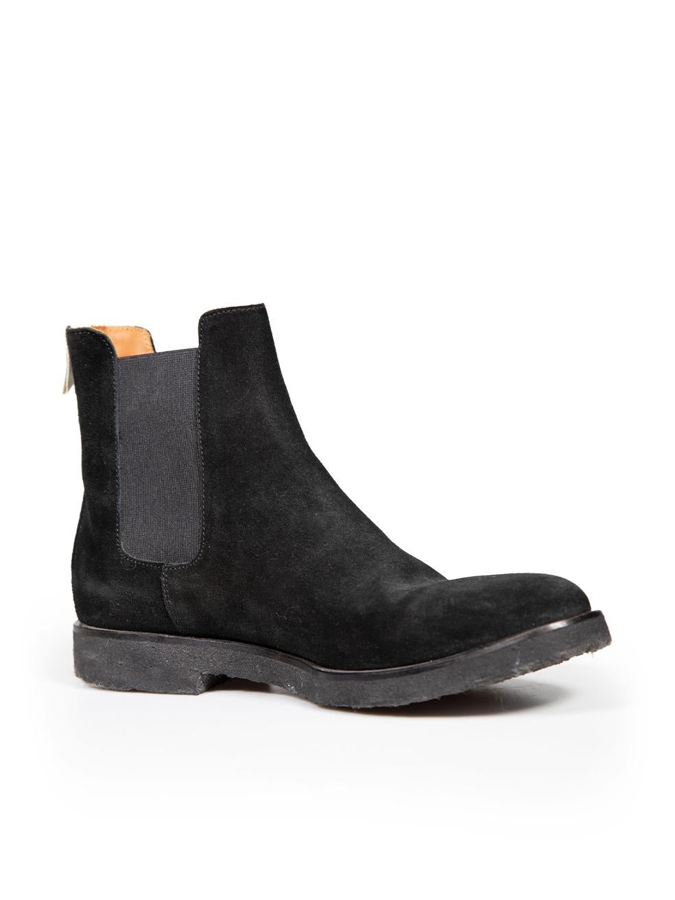 CONDITION is Very good. Minimal wear to boots is evident. Minimal creasing to uppers on this used Common Projects designer resale item.
 
 
 
 Details
 
 
 Black
 
 Suede
 
 Chelsea boots
 
 Round toe
 
 Flat heel
 
 Elasticated sides
 
 Sizing