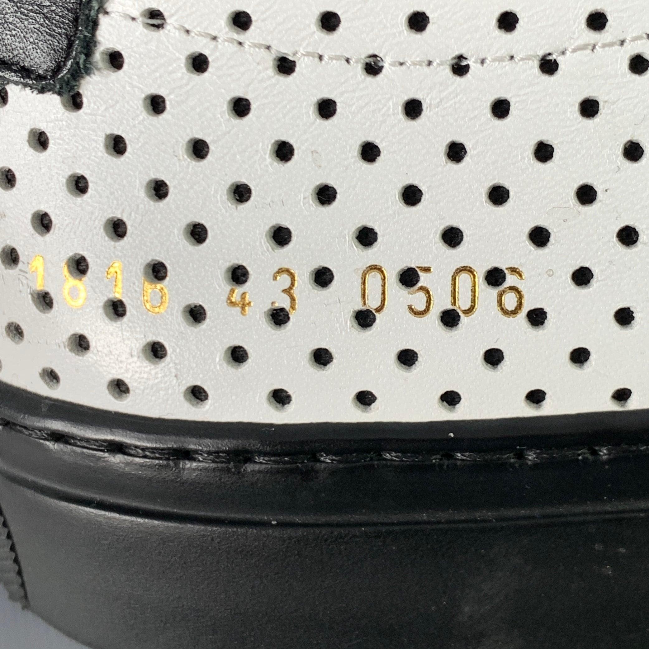 COMMON PROJECTS Size 10 White Black Perforated Leather Low Top Sneakers For Sale 3