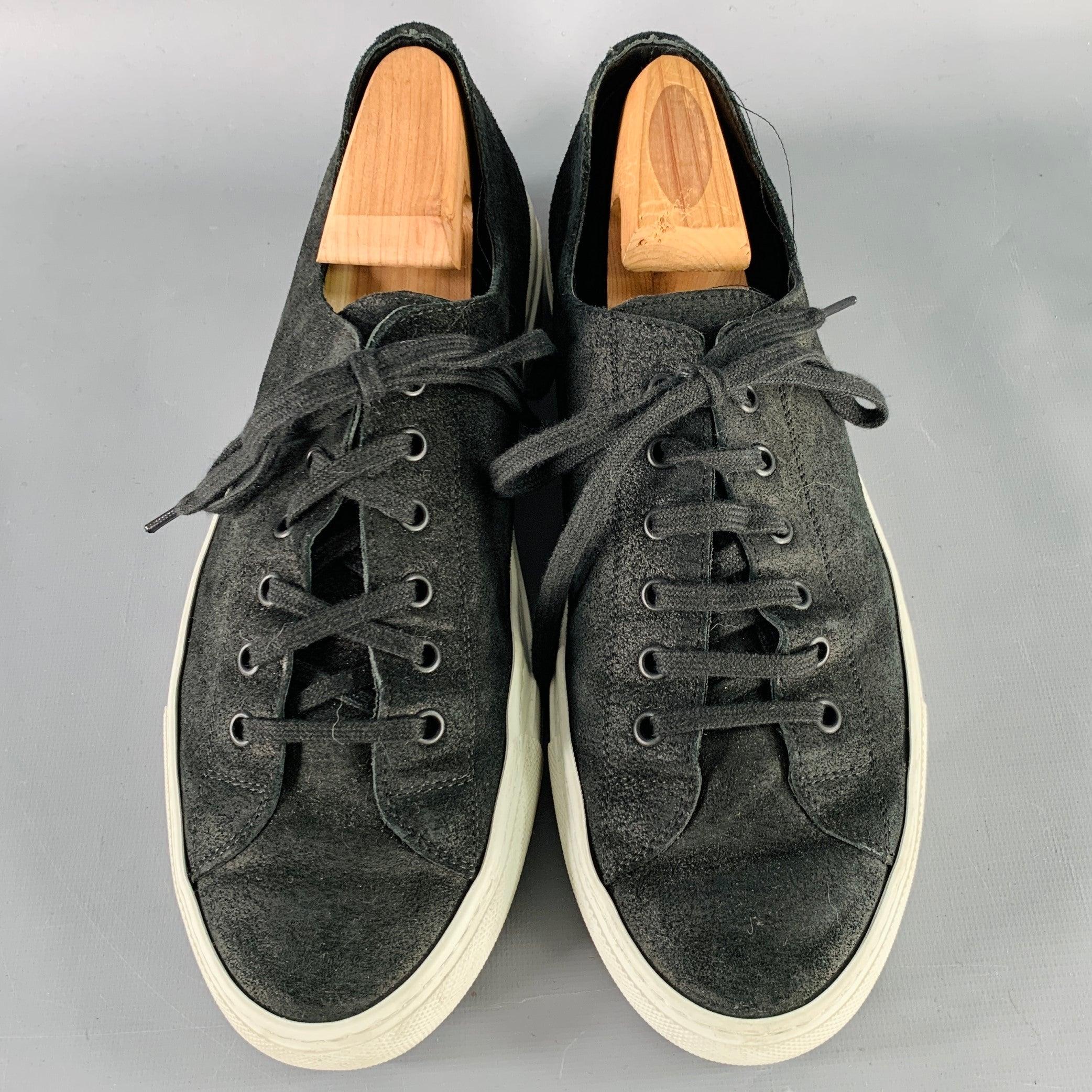 Uomo Common Projects misura 8 scarpe da ginnastica basse in pelle scamosciata nera in vendita