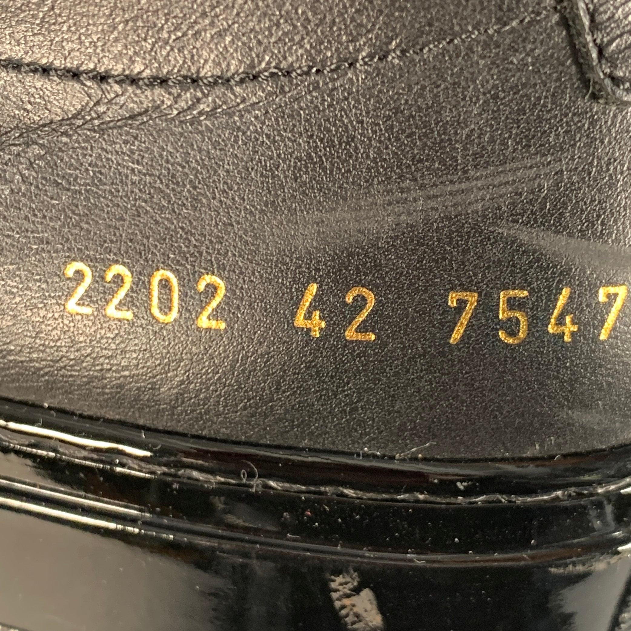 COMMON PROJECTS Größe 9 Schwarz Leder Low Top Glänzende Sohle Turnschuhe im Angebot 4