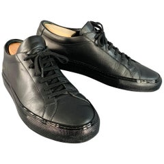 COMMON PROJECTS Size 9 Black Leather Low Top Shiny Sole Sneakers