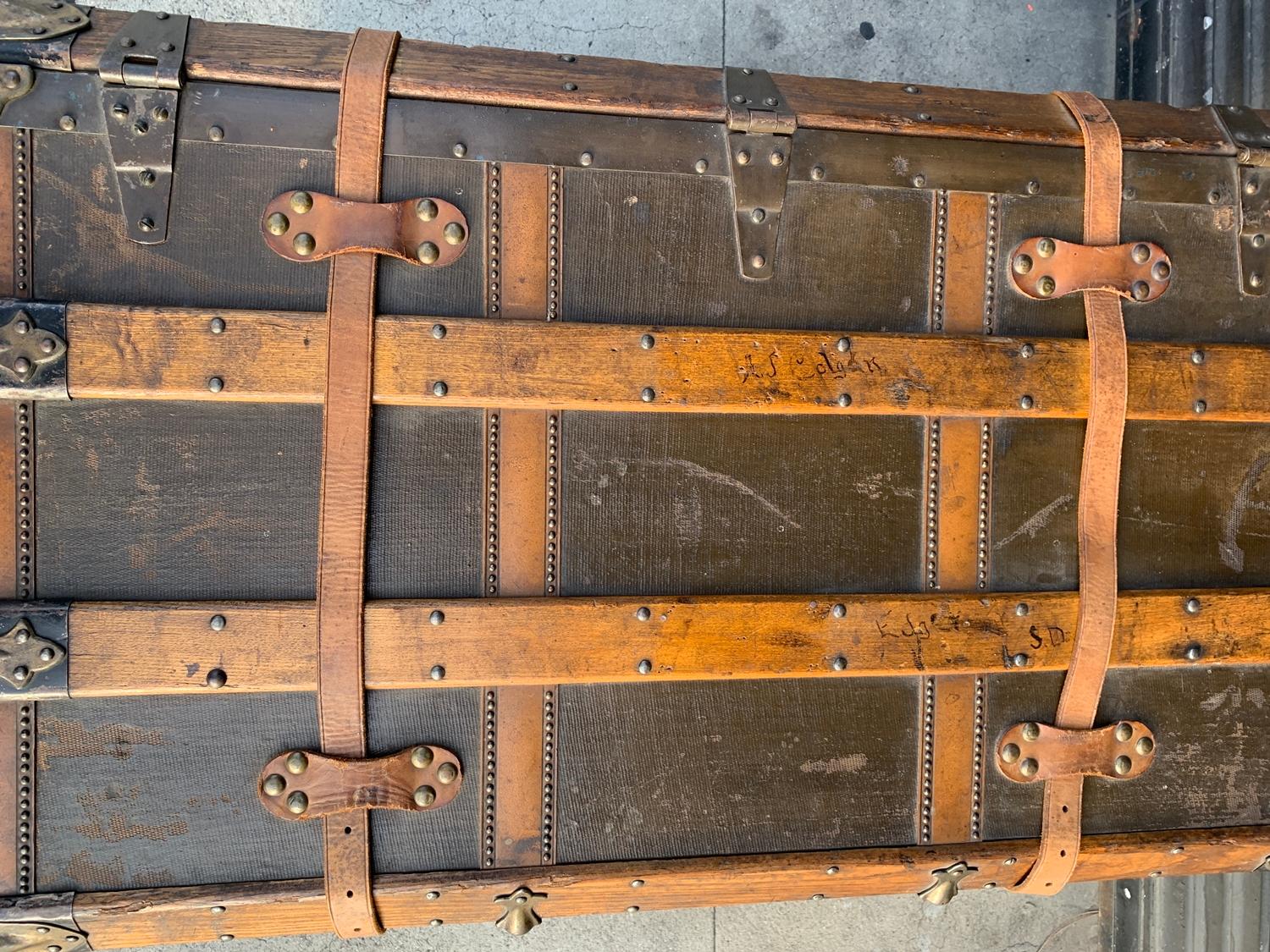 hartmann steamer trunk