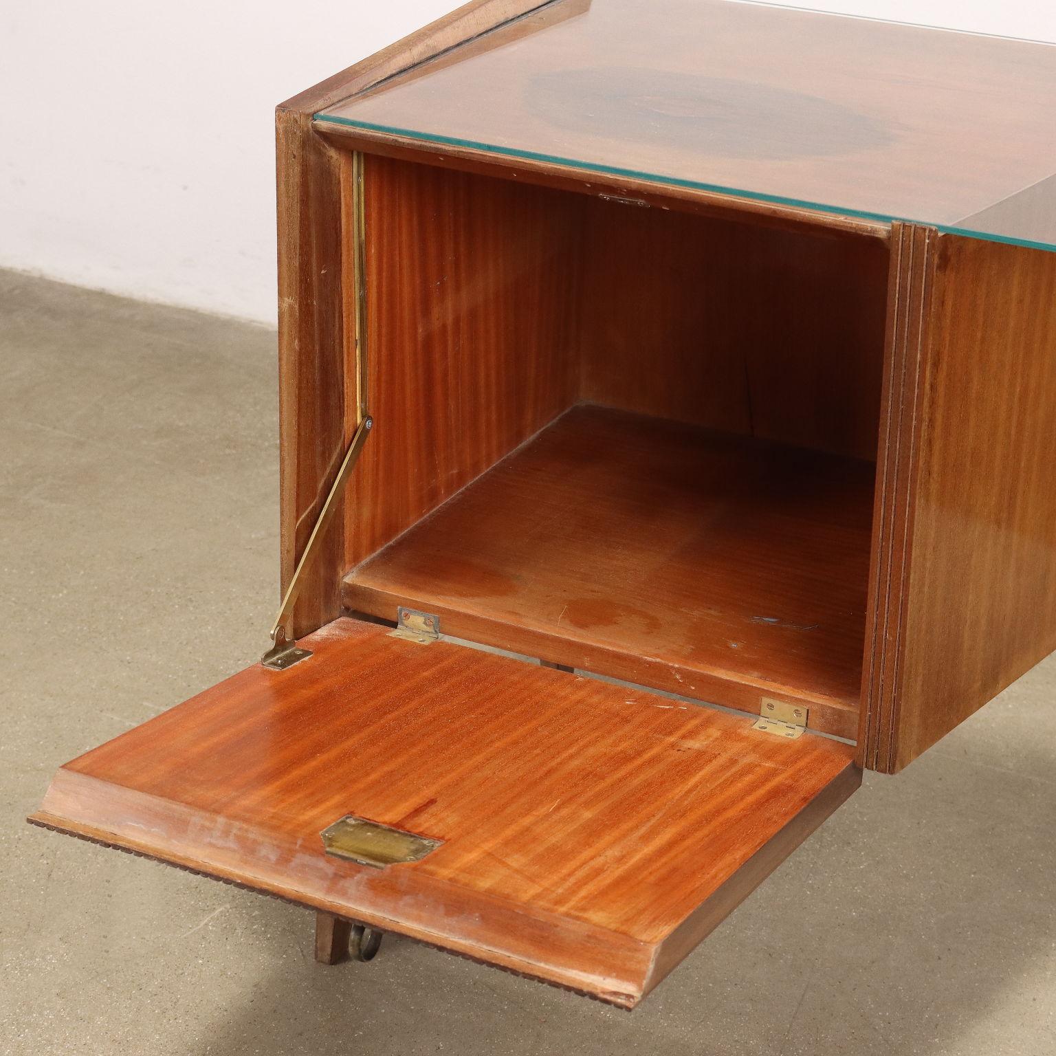 Mid-Century Modern 1960s dresser with toilet For Sale