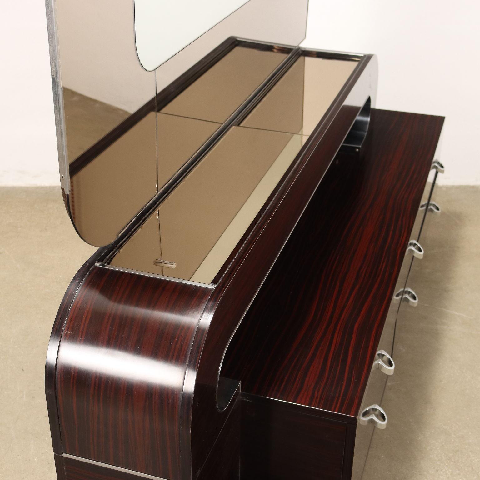 Mid-Century Modern 70s dresser with mirror For Sale