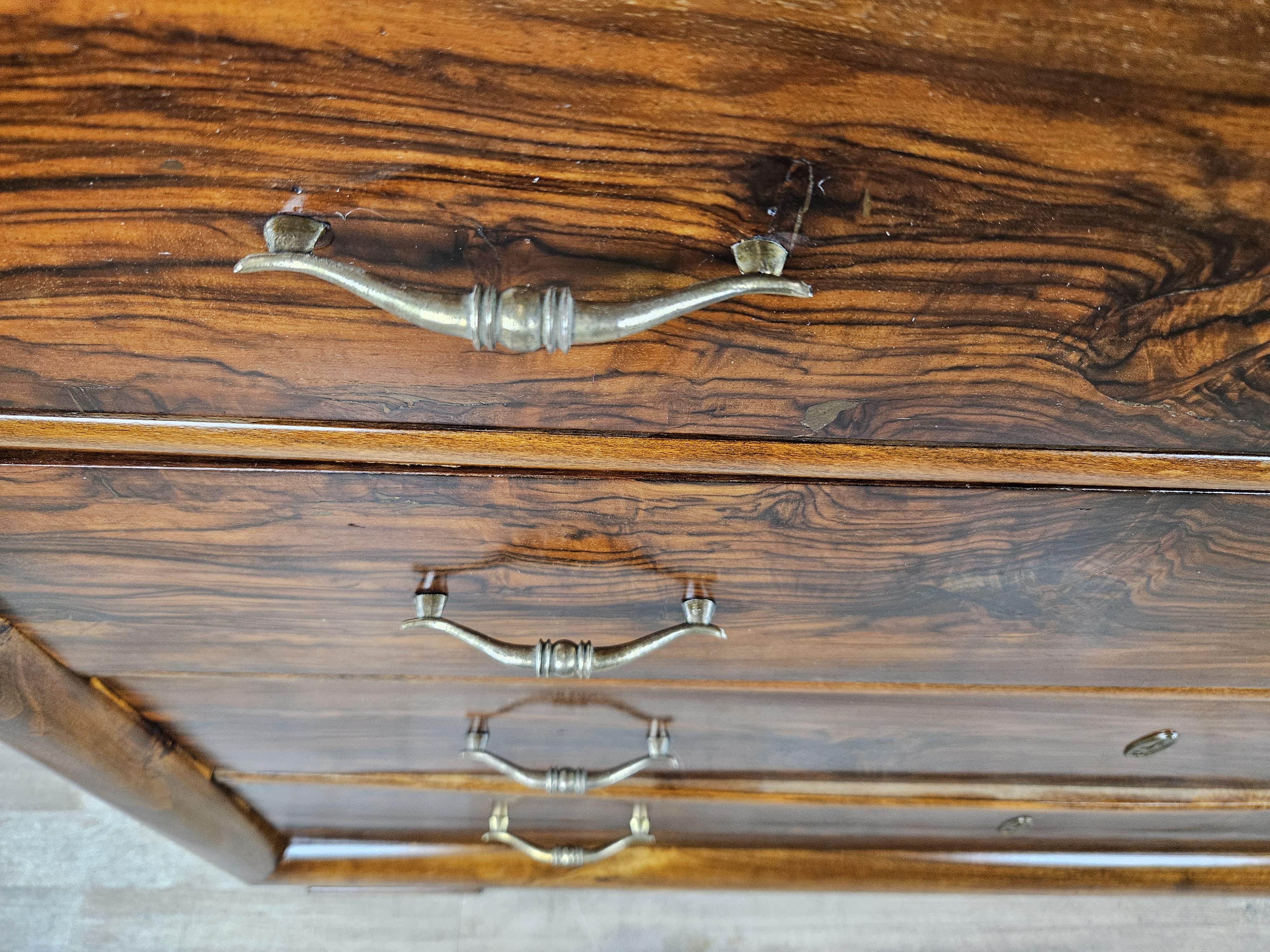 Art Deco cubic dresser with brass handles 20th century For Sale 4