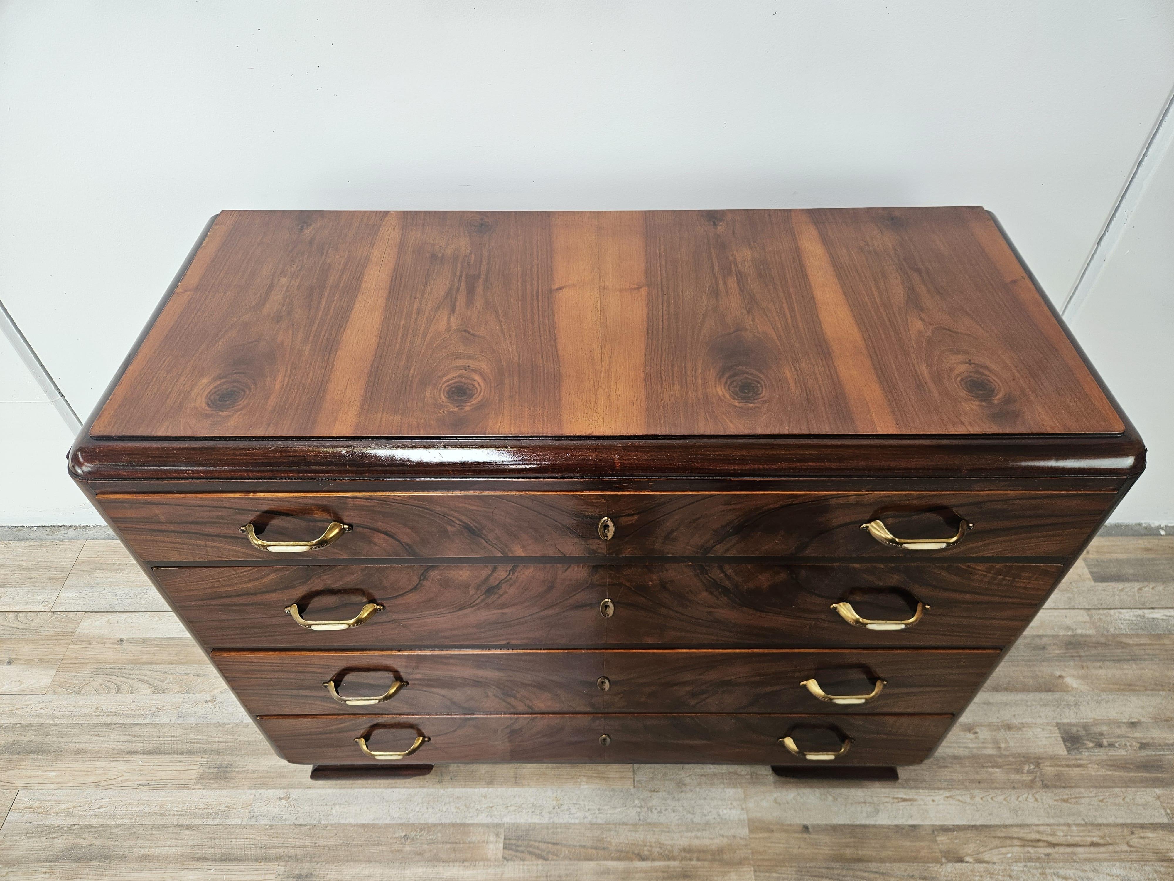 Comò Art Decò in piuma di mogano anni '40 Italian en venta