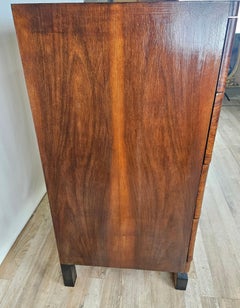 Comò Art Decò in radica con quattro cassetti