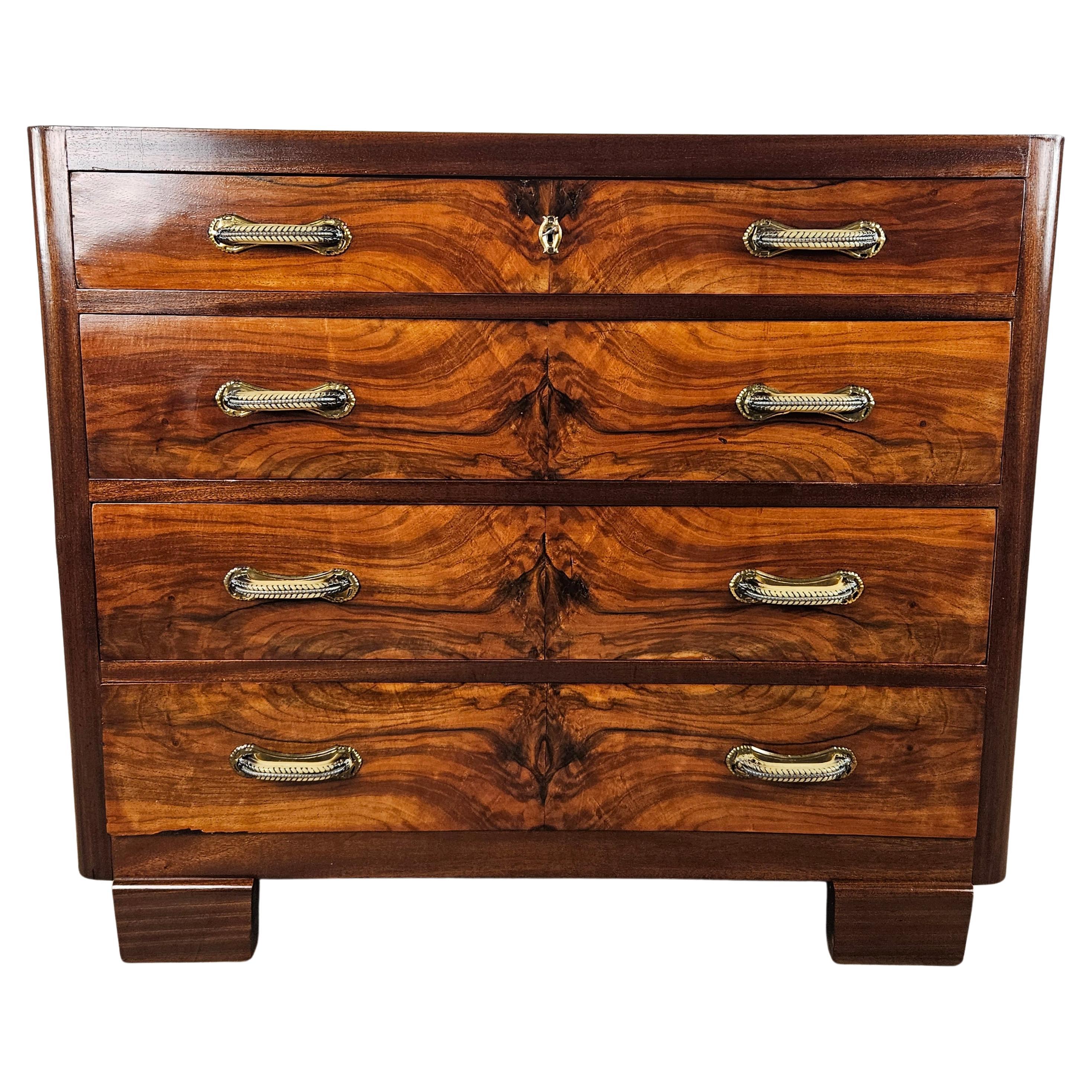 Art Deco chest of drawers in walnut burl and mahogany 1940s For Sale