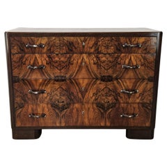 Commodes and Chests of Drawers