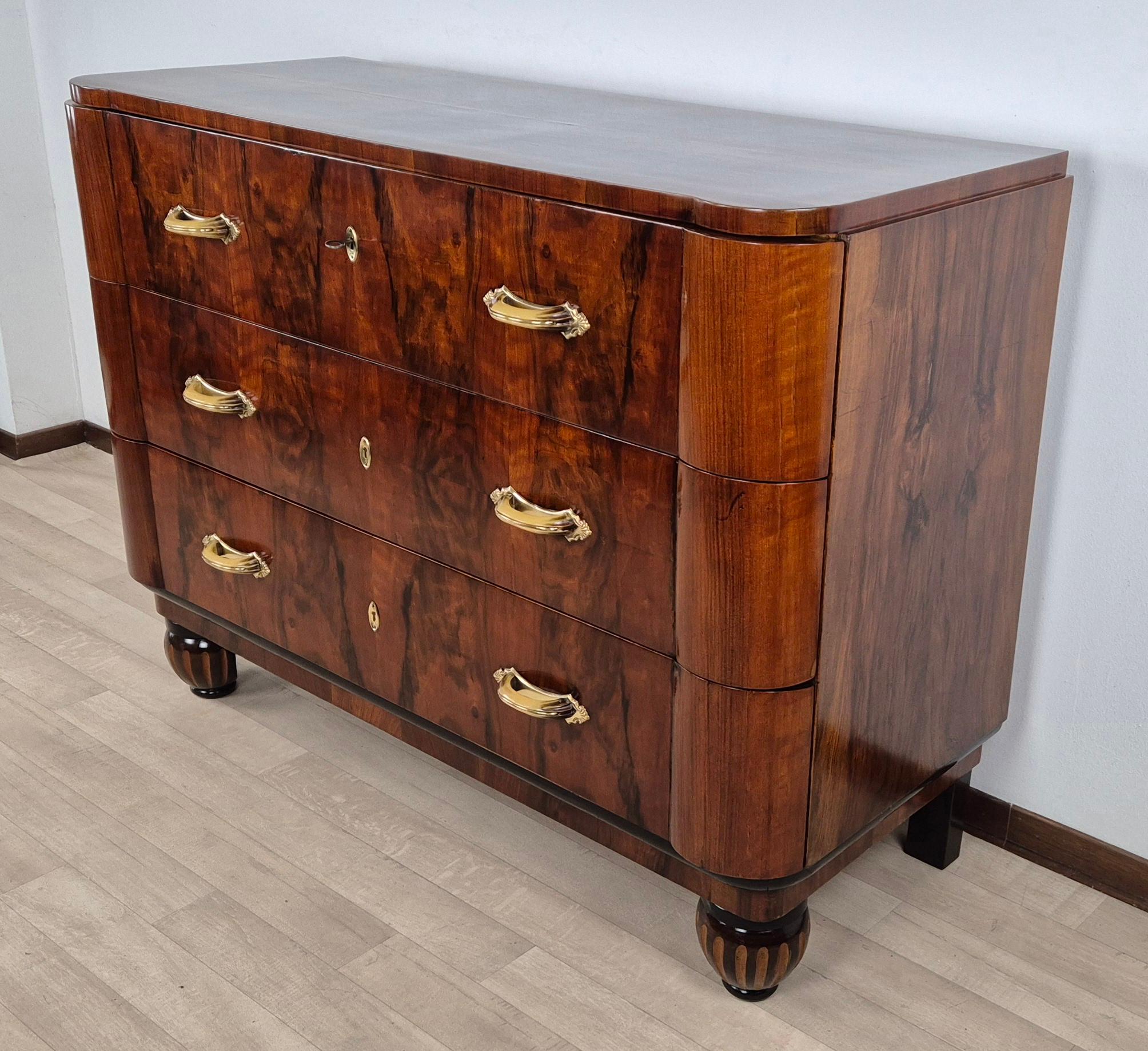 Venezianisches Art Deco Como 3 Schubladen 1934 (Mid-20th Century) im Angebot