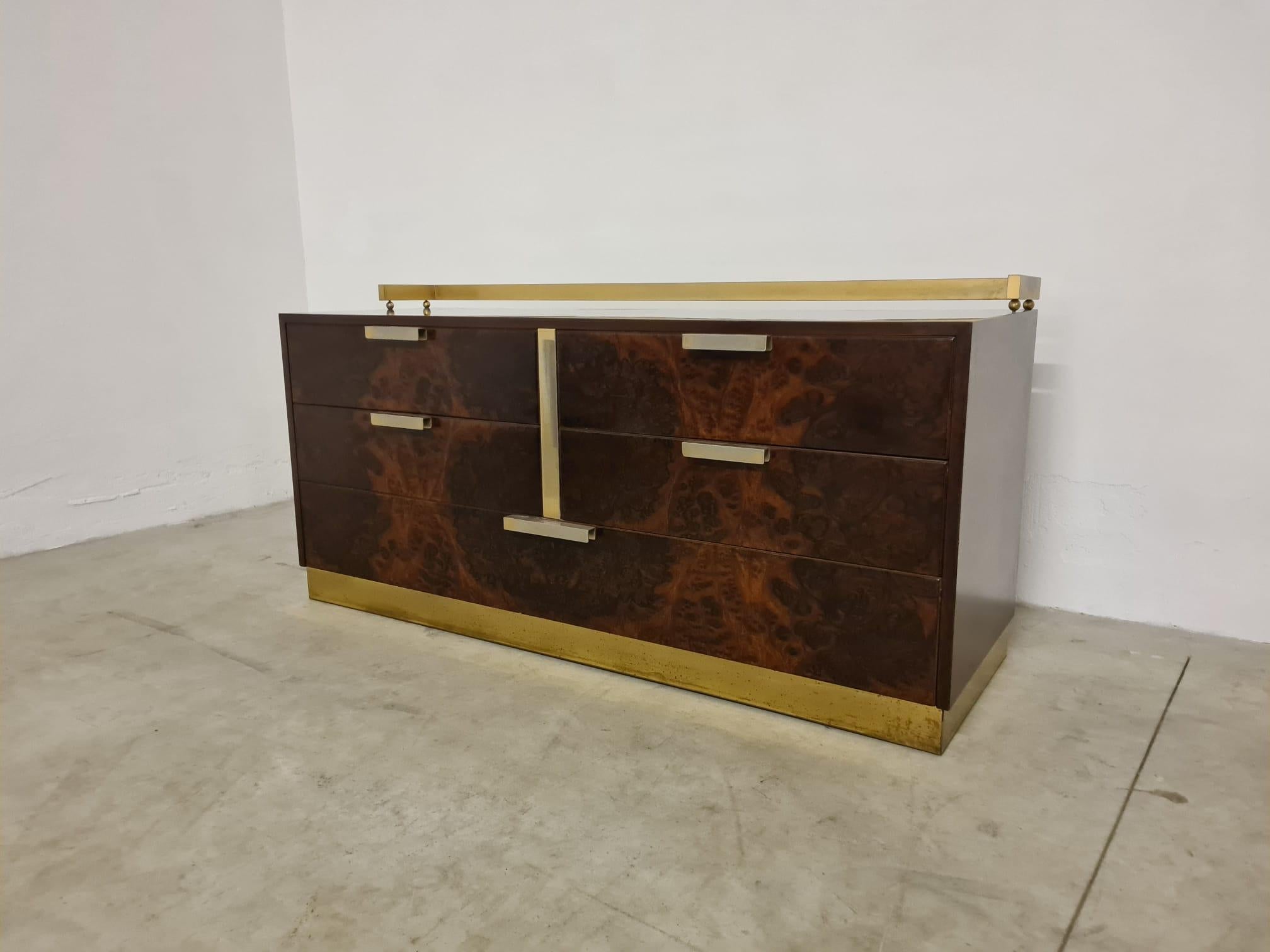 Commode Luciano Frigerio des années 1970 en vente 4