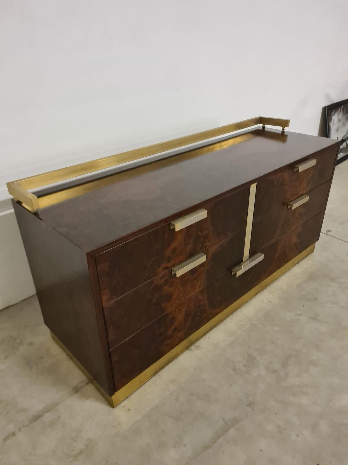 Commode Luciano Frigerio des années 1970 en vente 1