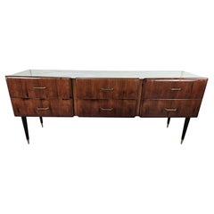 Commodes and Chests of Drawers