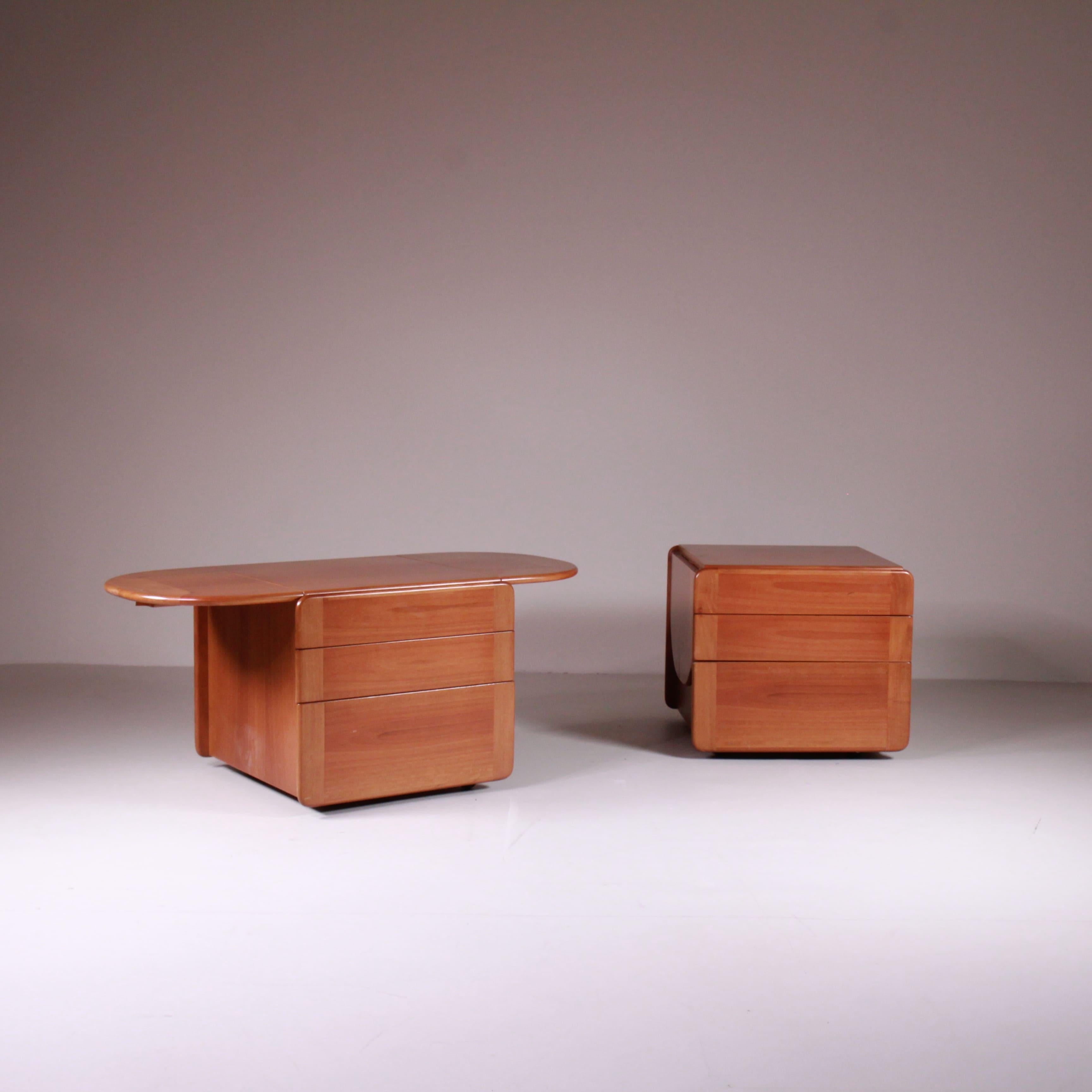 Modern Comodini, Afra e Tobia Scarpa, Molteni, 1970 For Sale