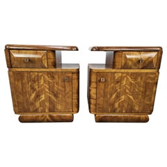 1940s Art Deco bedside tables in blond walnut with drawer and shelf