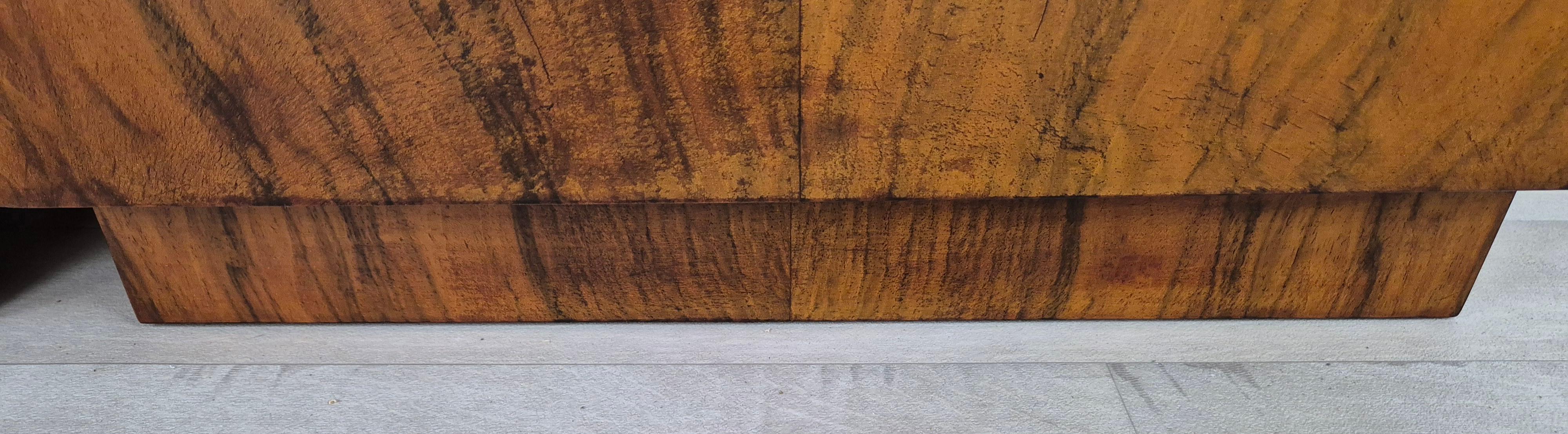 Art Deco nightstands 