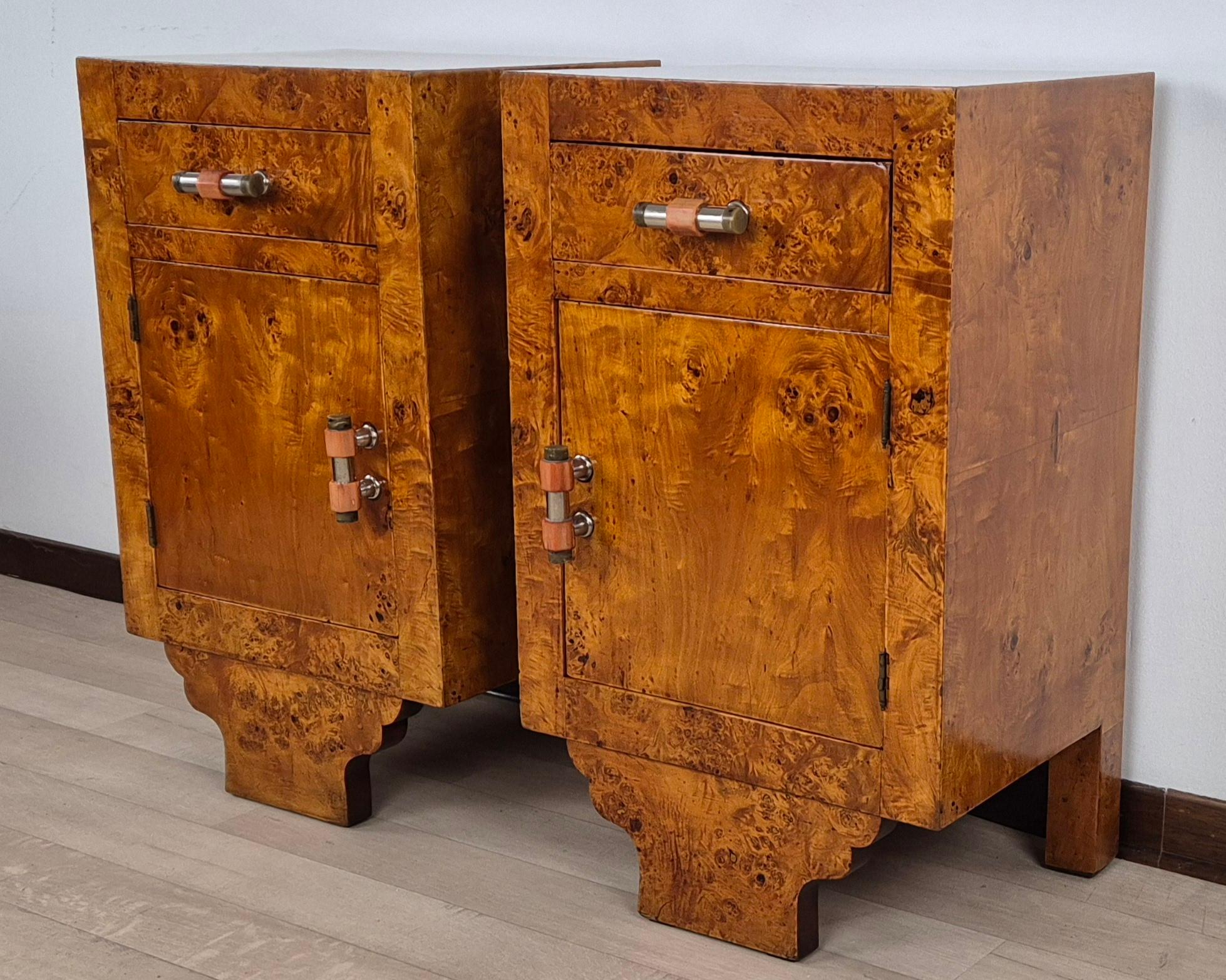 Mesillas de noche cubistas Art Déco en Excelente estado para la venta en Mariano Del Friuli, GO