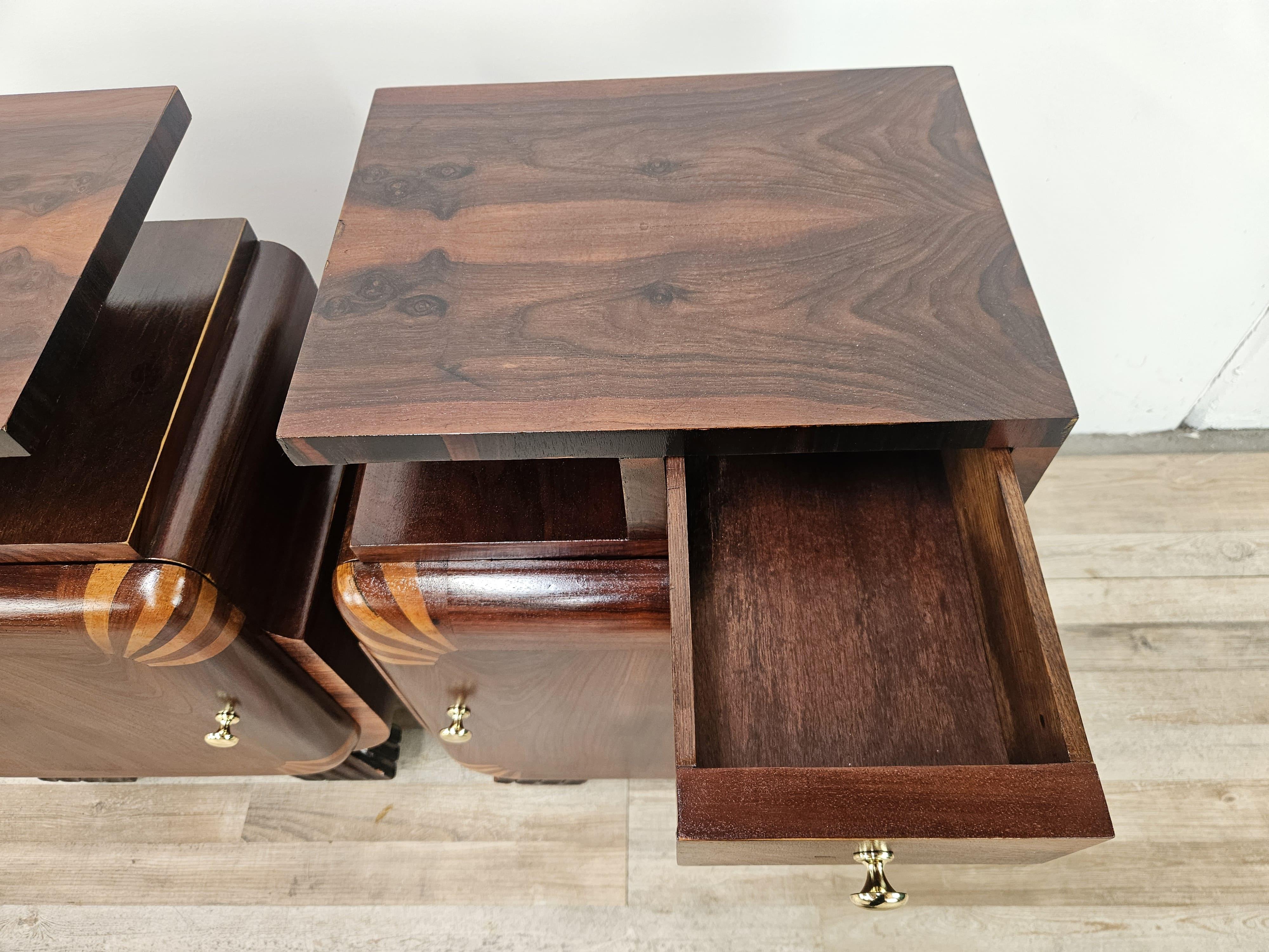 Tables de chevet Art déco des années 1940 en acajou et érable rosé en vente 4
