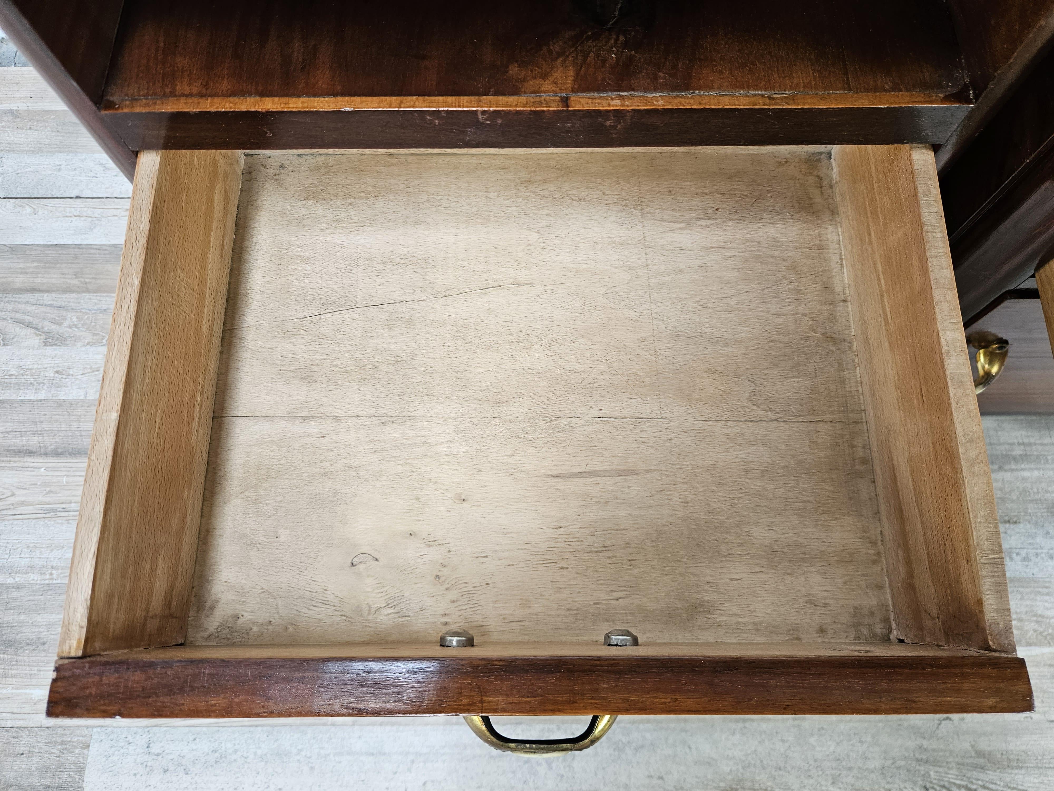 Comodini Art Decò in piuma di mogano con vano e cassetto, 1940 in vendita 3