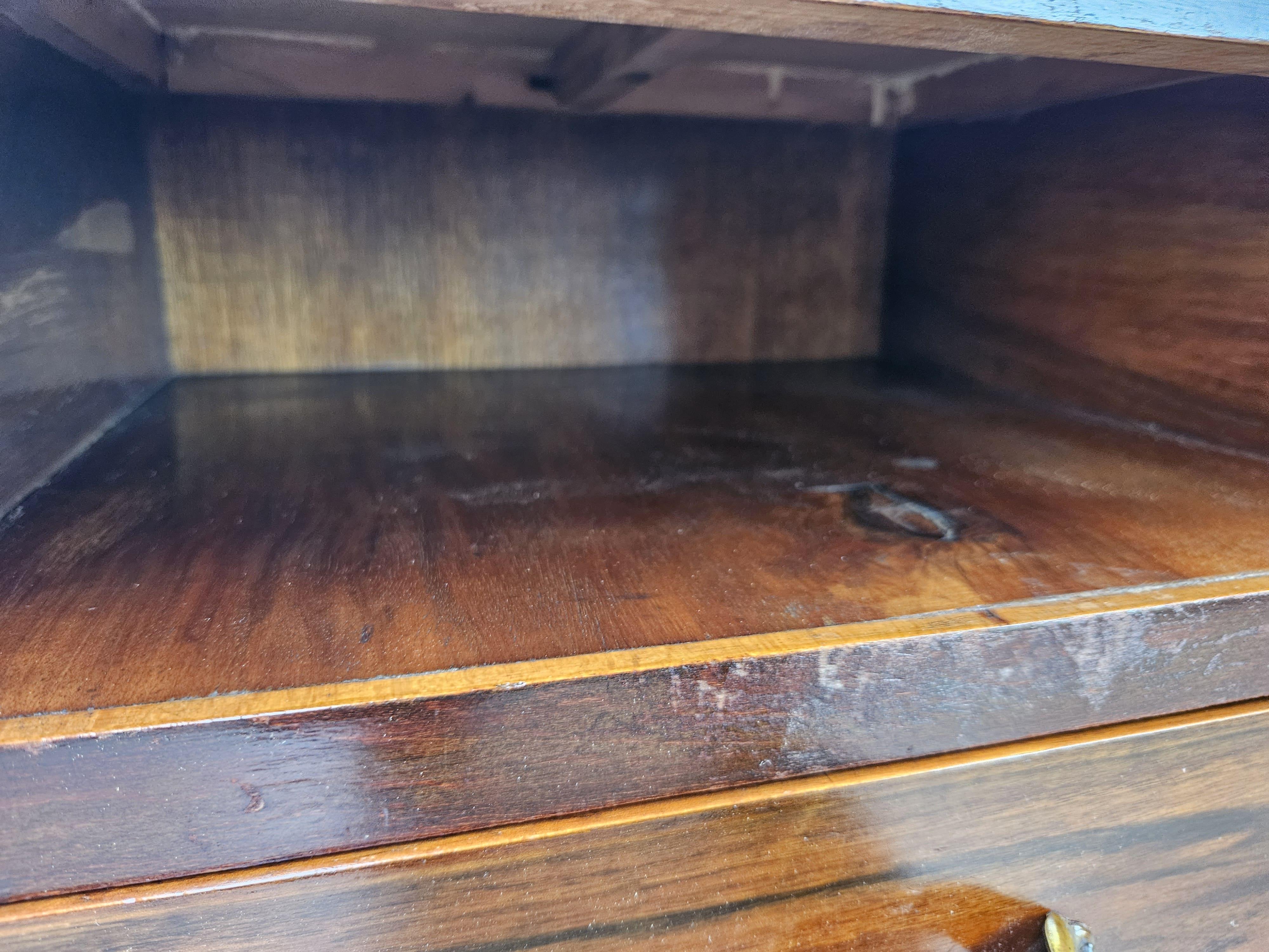 Comodini Art Decò in piuma di mogano con vano e cassetto, 1940 in vendita 1