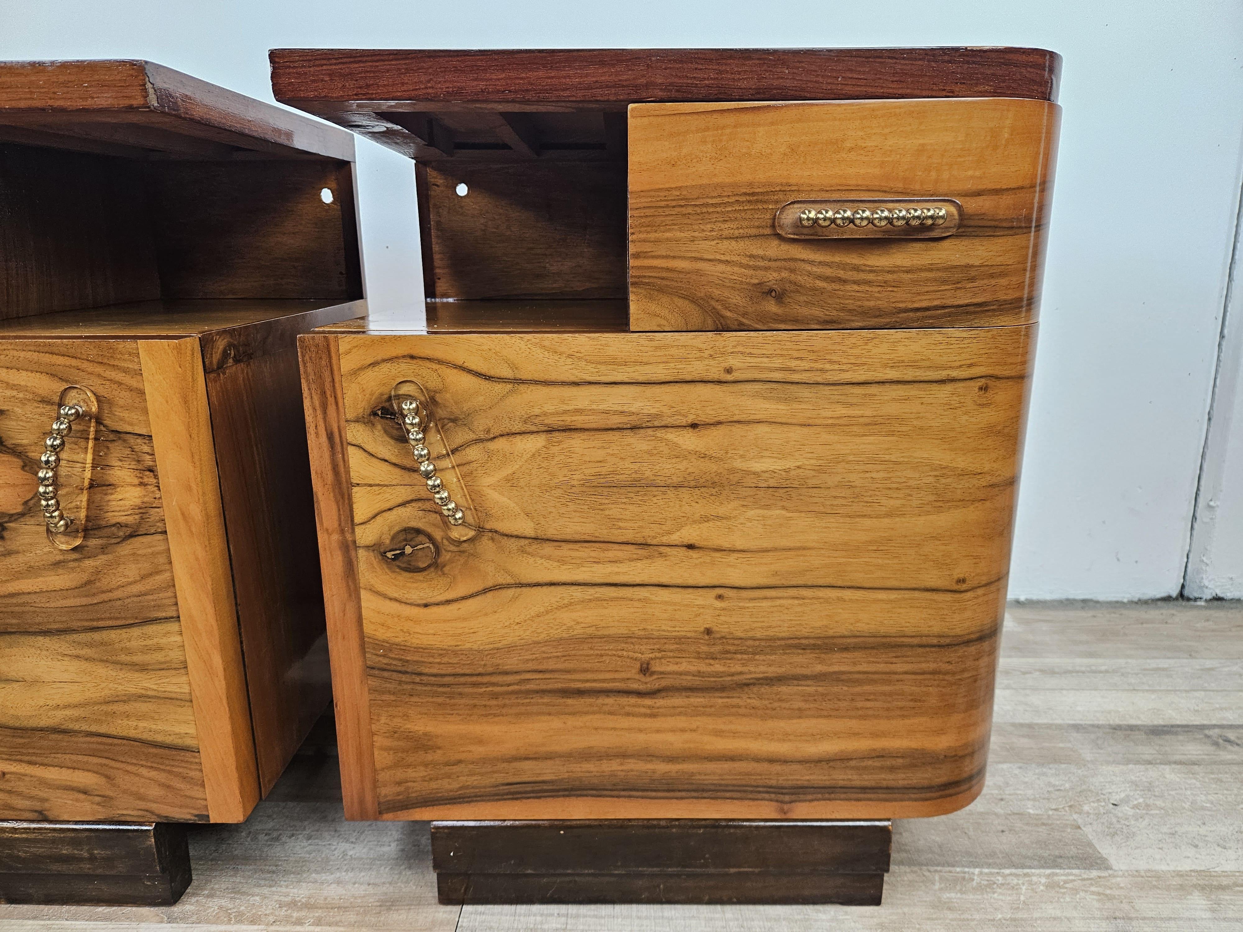 Comodini Art Decò in radica e ottone XX secolo 7