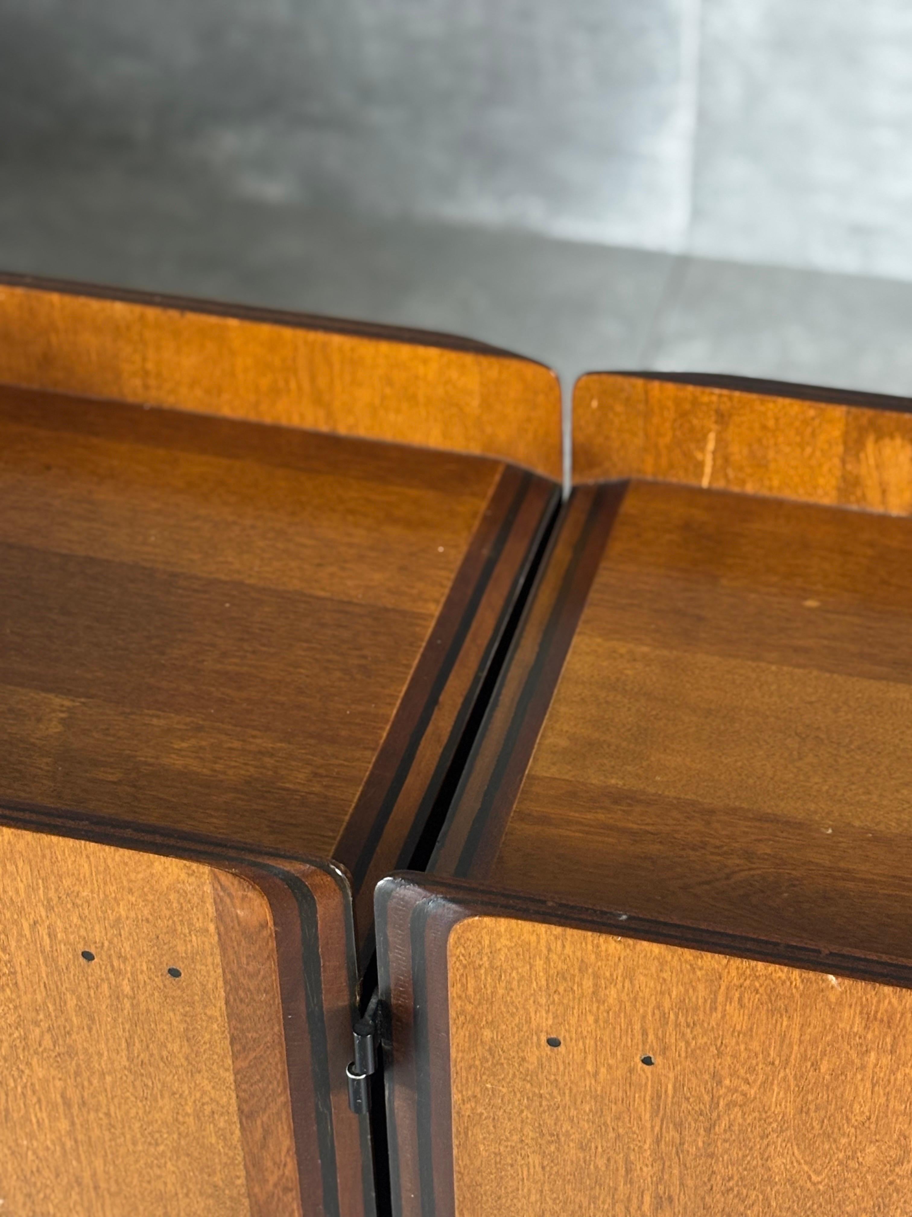 Late 20th Century Comodini della serie ''Artona'' di Afra e Tobia Scarpa per Maxalto, 1970s, 2 For Sale