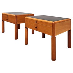 Comodini in legno di design italiano anni 70 80 prodotti da Bernini