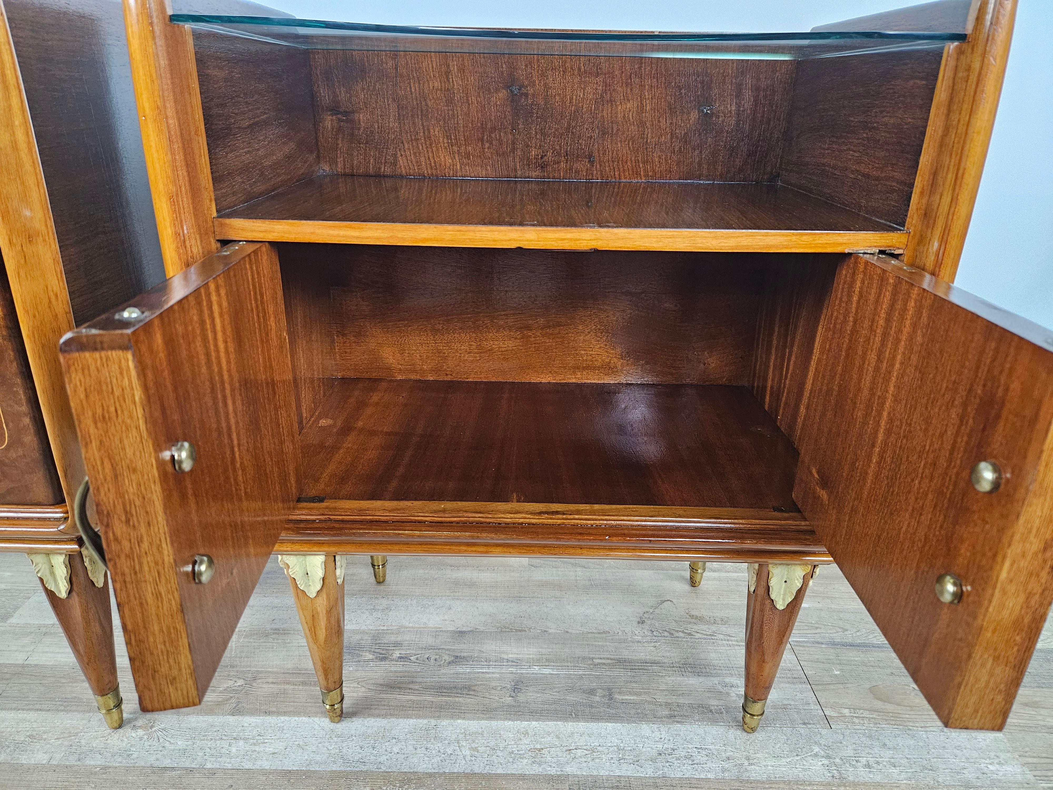 Walnut and maple bedside tables with glass top For Sale 13