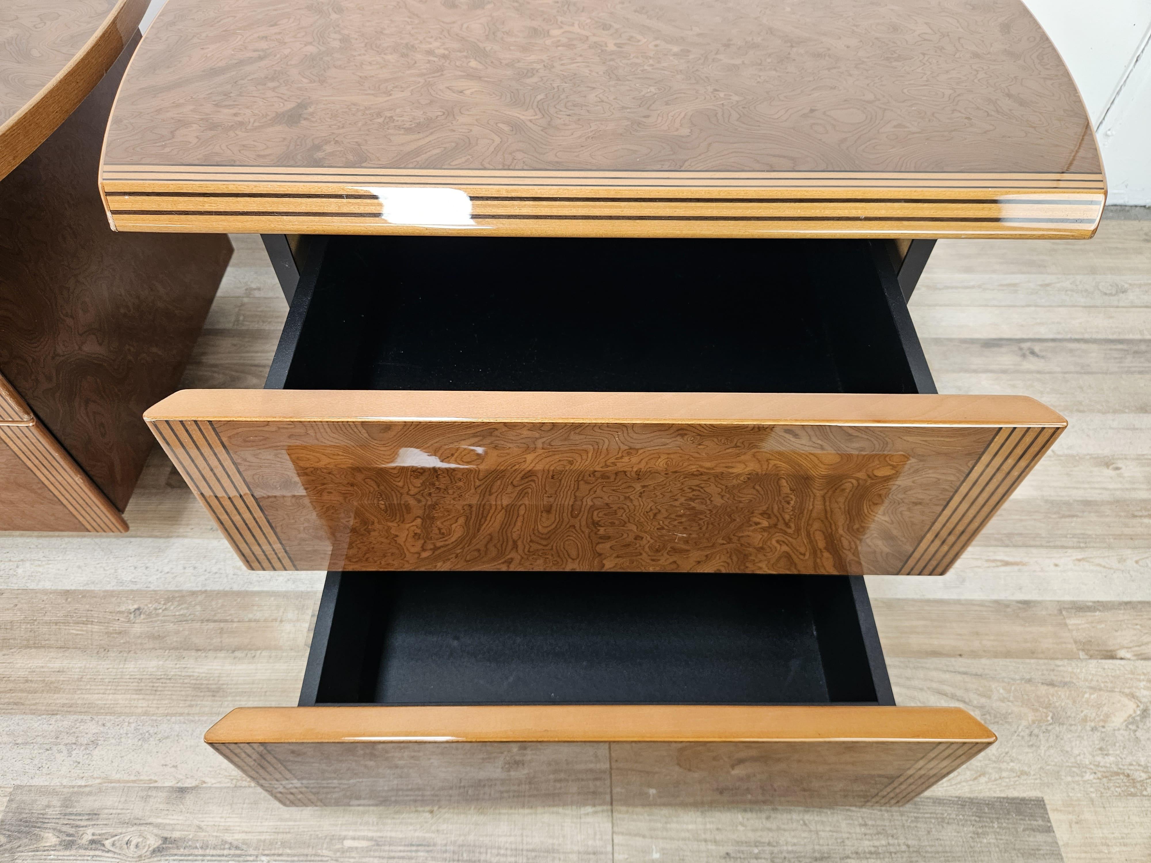 Comodini in noce stile Artona 'Afra e Tobia Scarpa' en venta 9