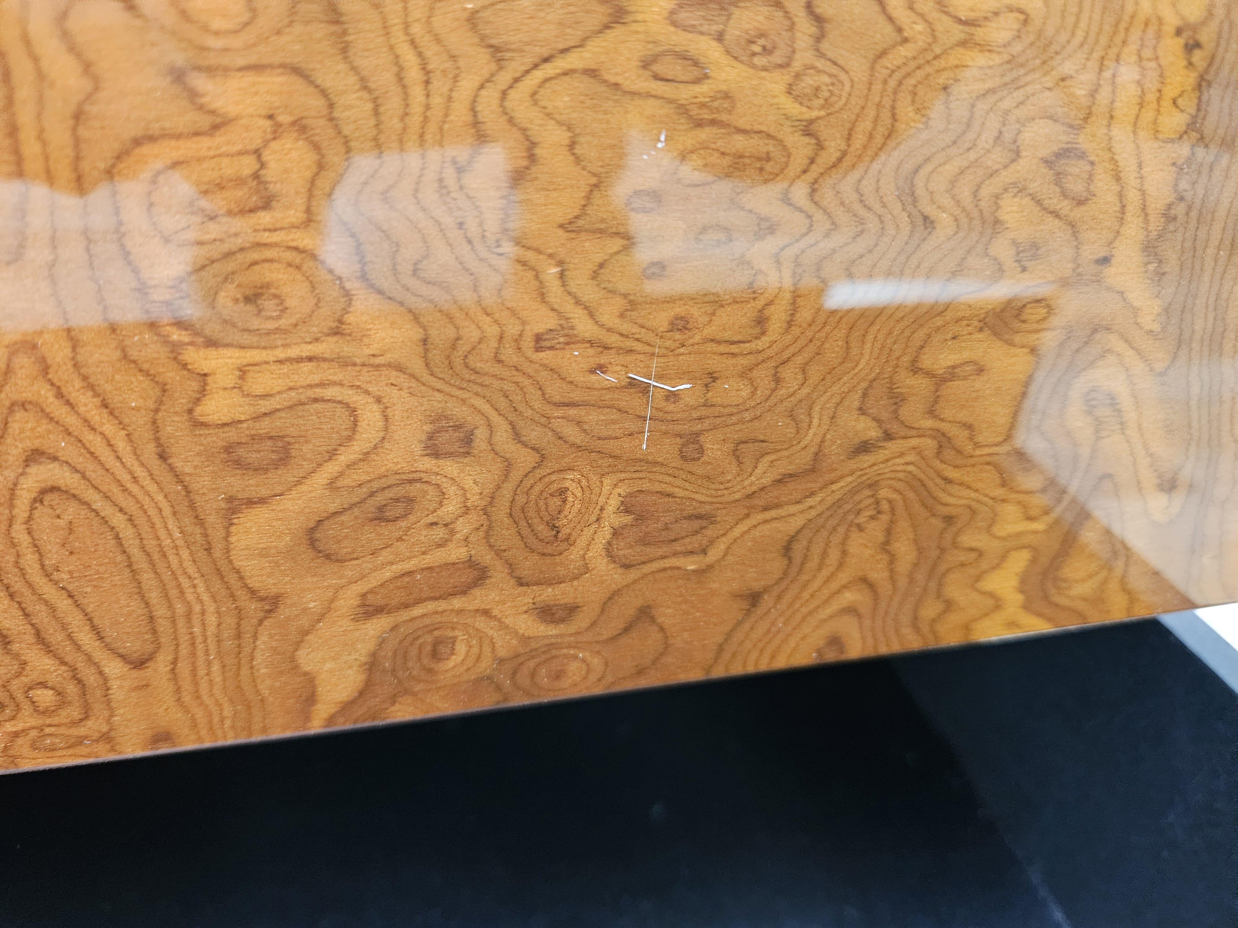 Comodini in noce stile Artona 'Afra e Tobia Scarpa' en venta 12