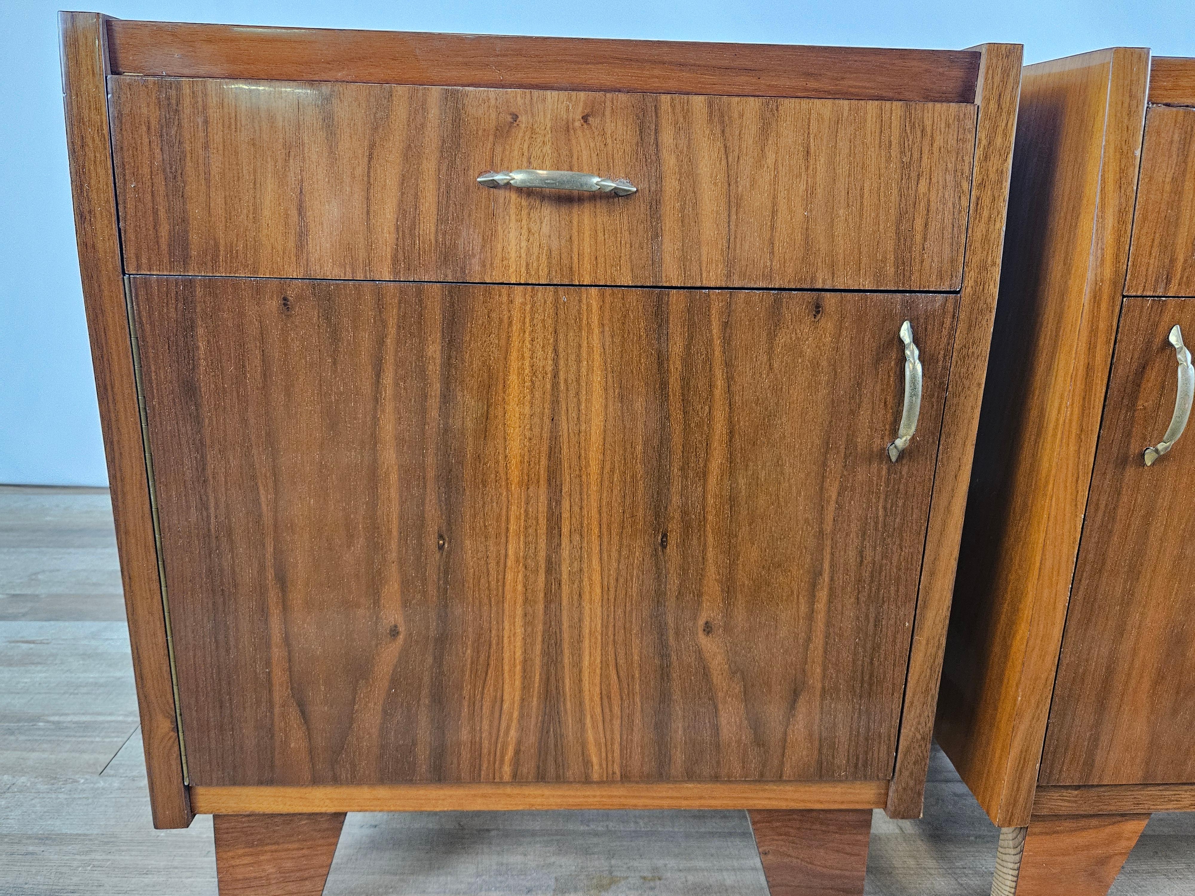1950s glossy nightstands with drawer For Sale 2