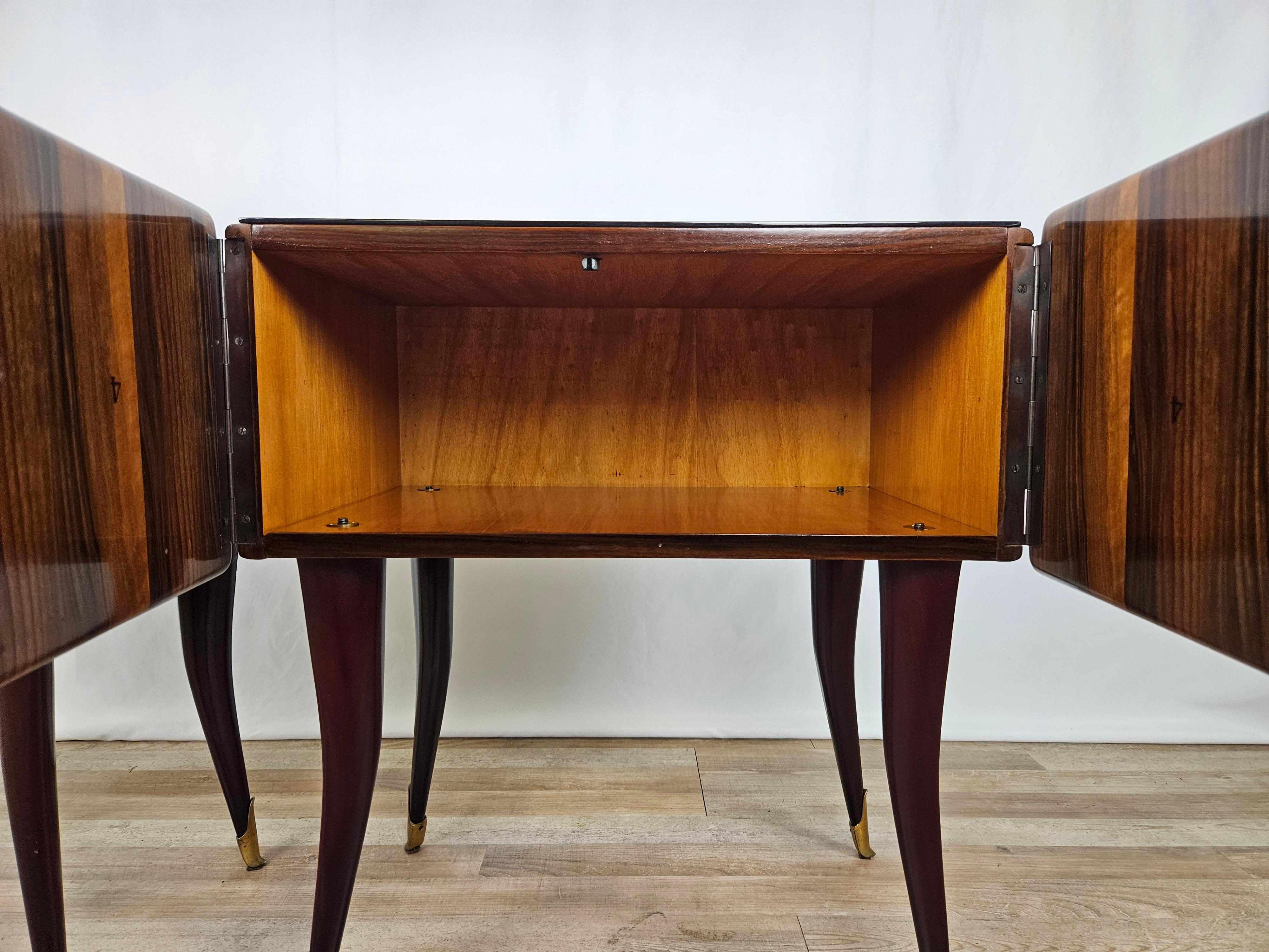 Mid Century bedside tables in rosewood and maple with pink glass For Sale 12