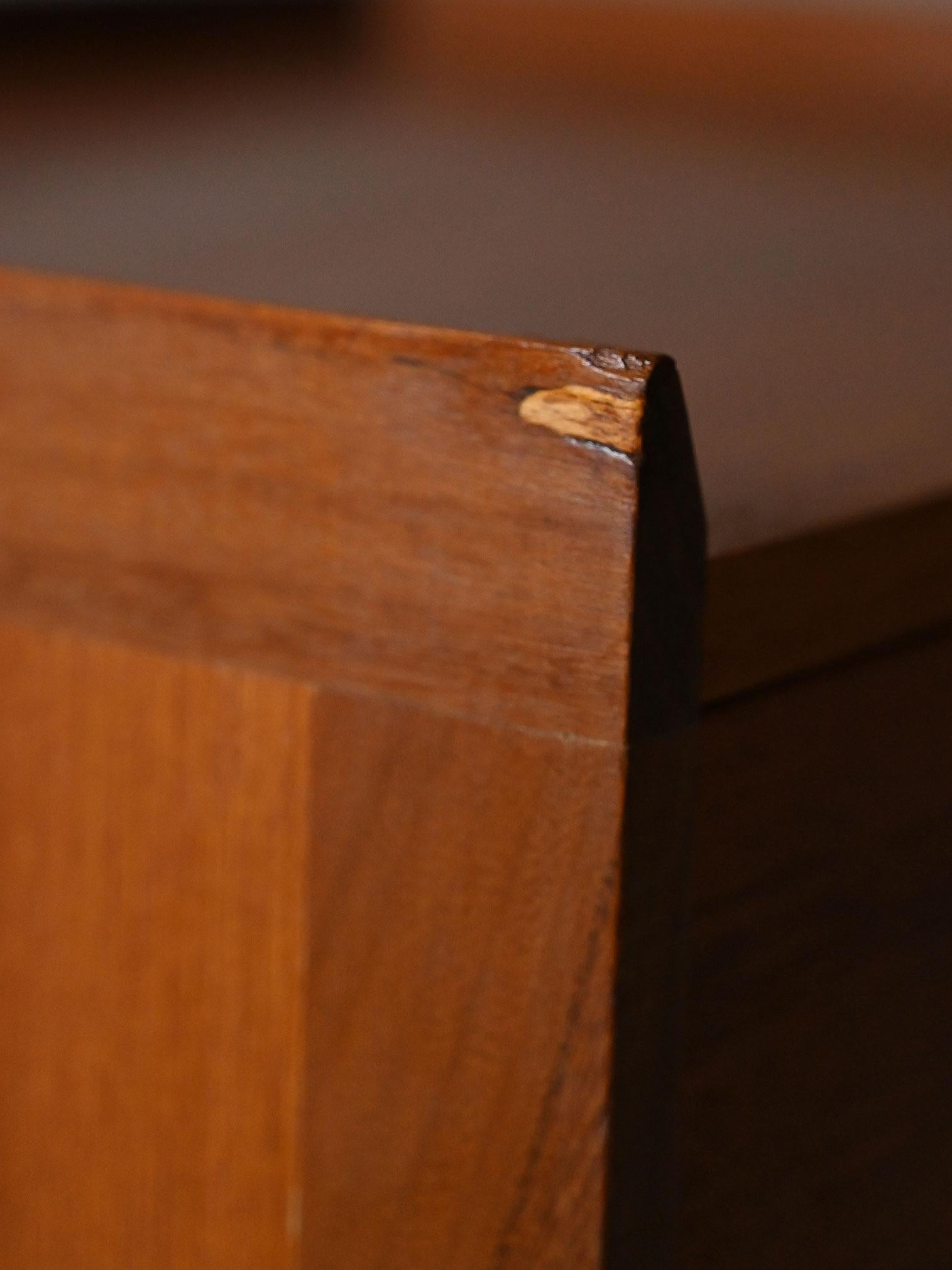 Scandinavian nightstands with open compartment 8