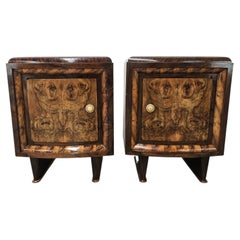 1940s Tuscan nightstands made of walnut burl