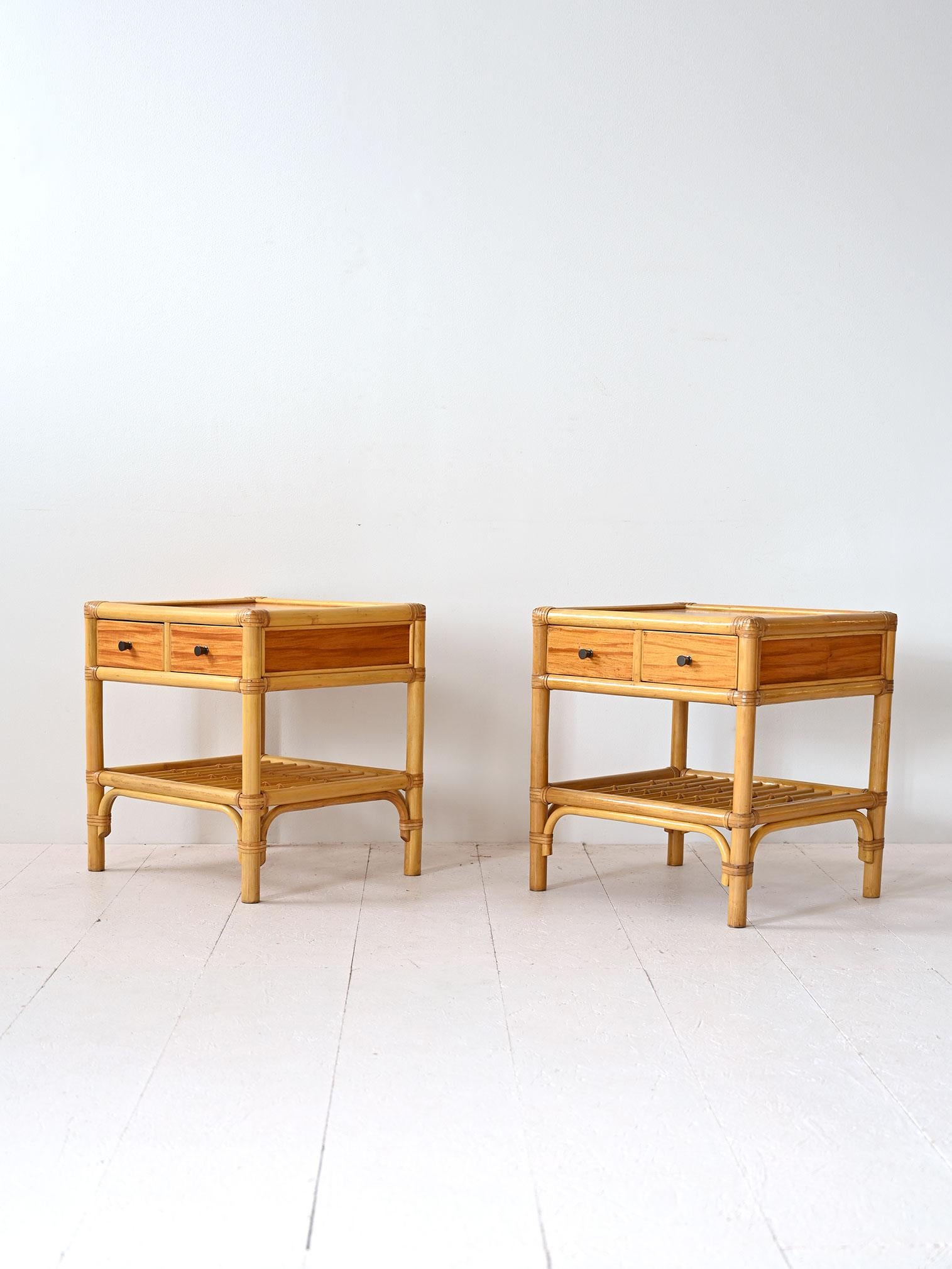 Scandinave moderne Tables de chevet vintage en bambou en vente